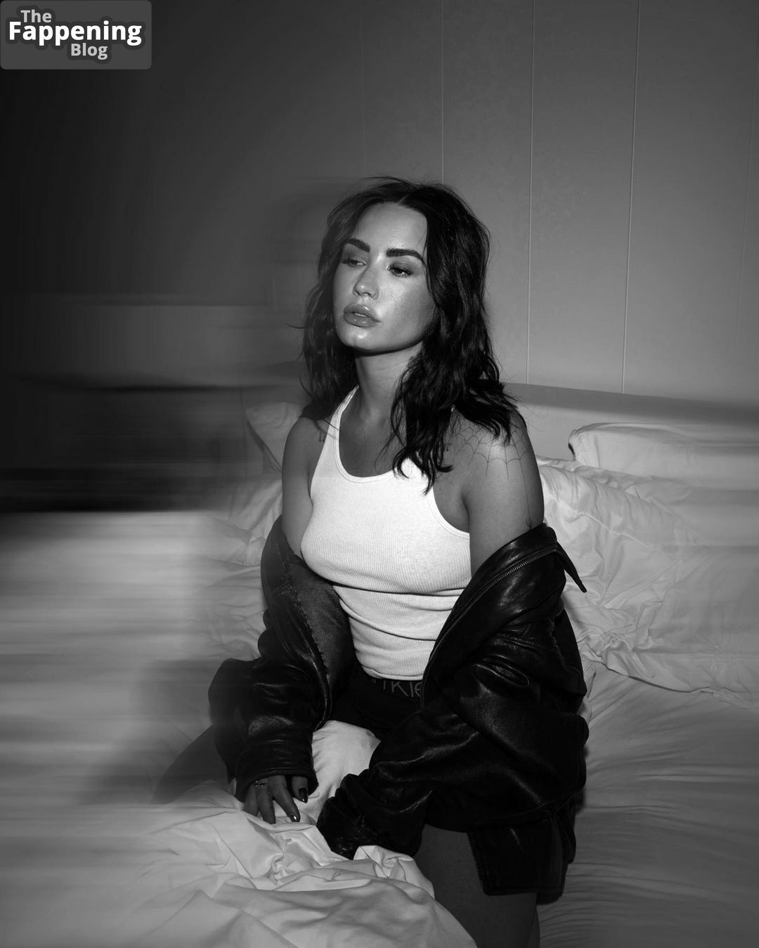 Demi Lovato Sexy (7 Photos)