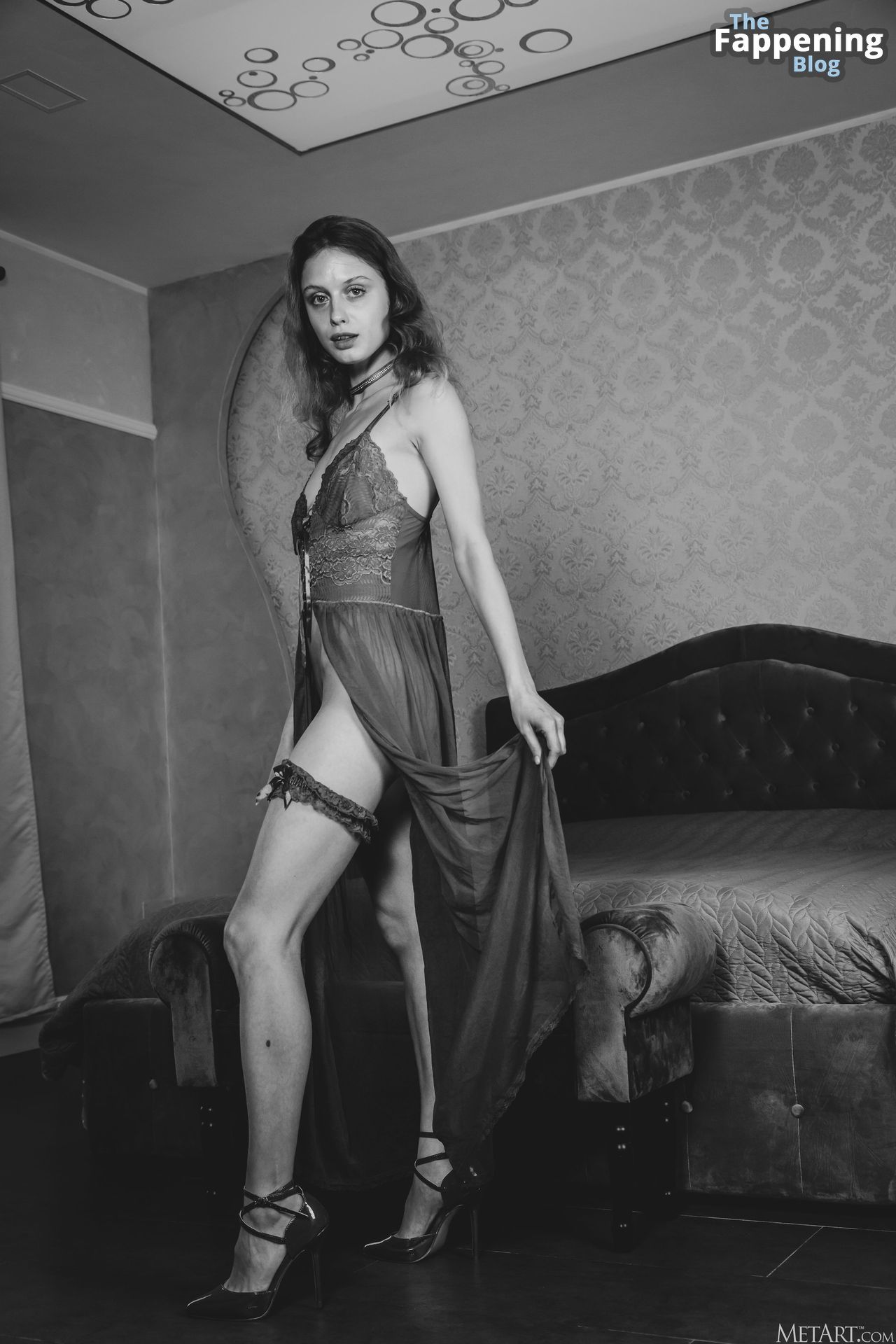 Clarice Nude &amp; Sexy – Scarlet Lady (139 Photos)