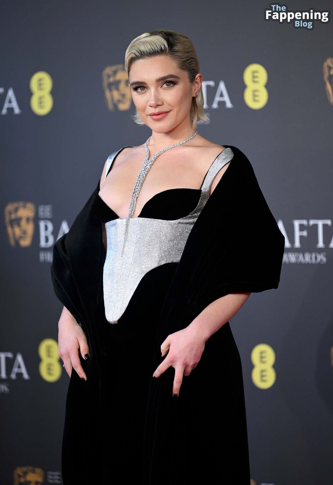 Florence-Pugh-Sexy-11-The-Fappening-Blog-2.jpg