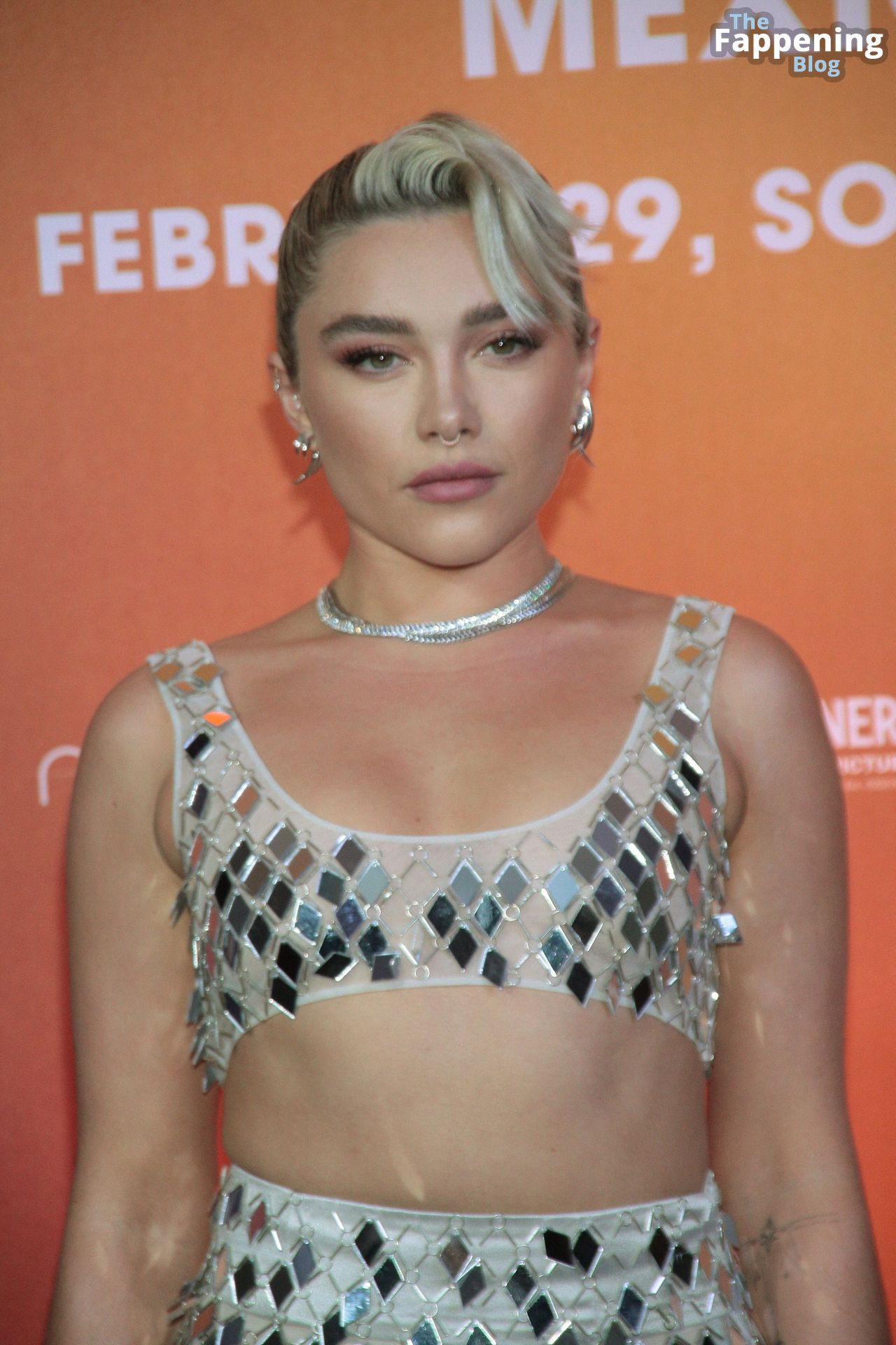 Florence-Pugh-Sexy-34-The-Fappening-Blog.jpg