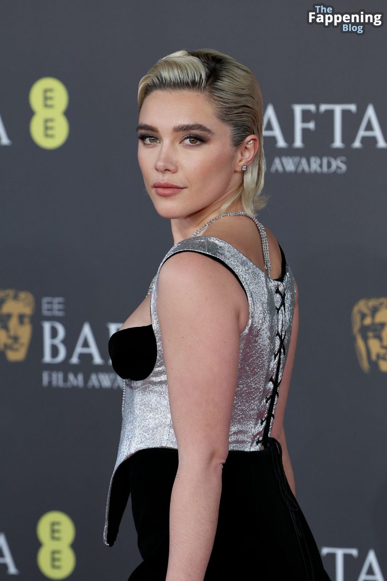 Florence-Pugh-Sexy-4-The-Fappening-Blog-2.jpg