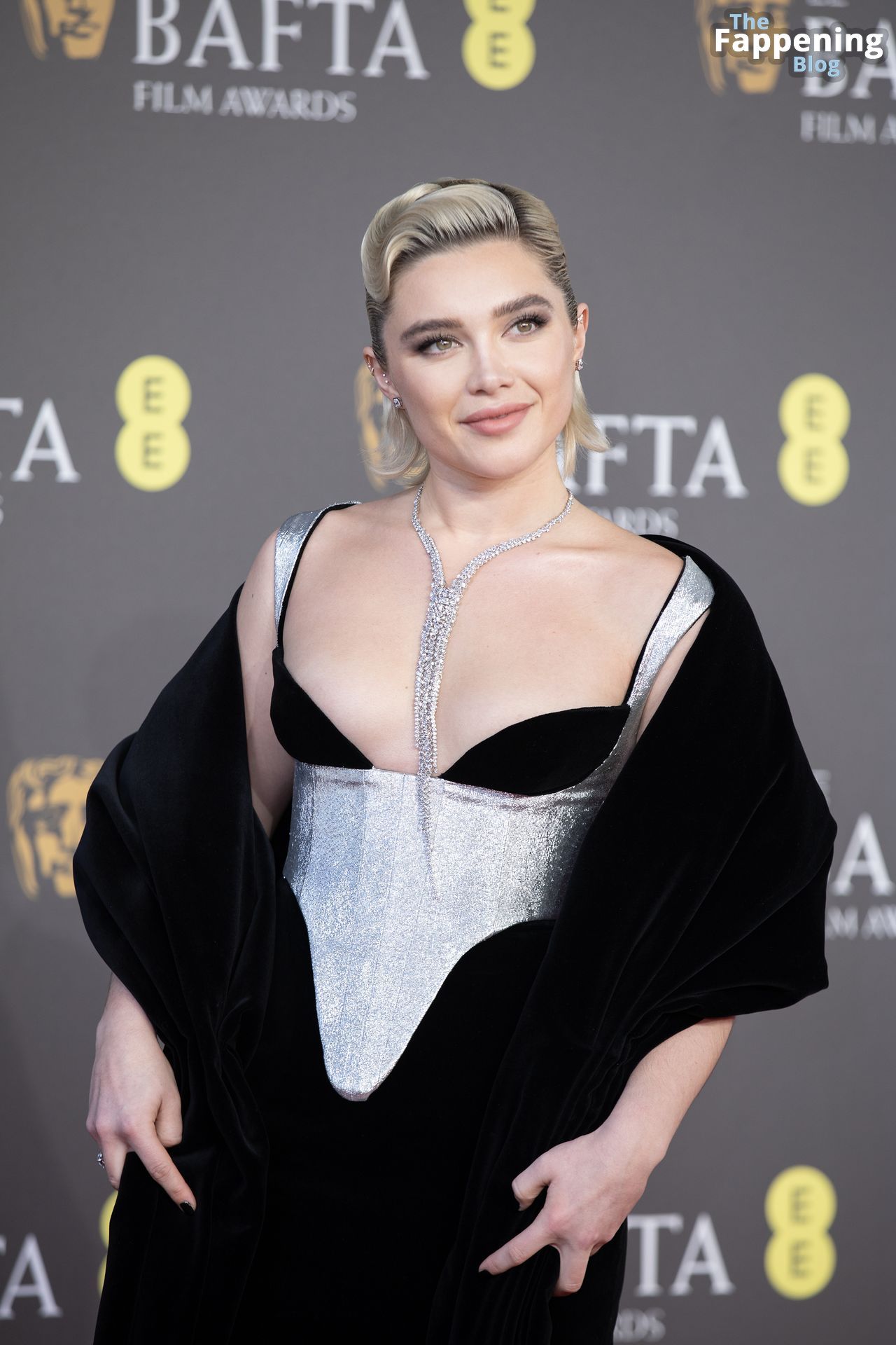 Florence Pugh Shows Off Her Sexy Tits at the 77th British Academy Film Awards (67 Photos)