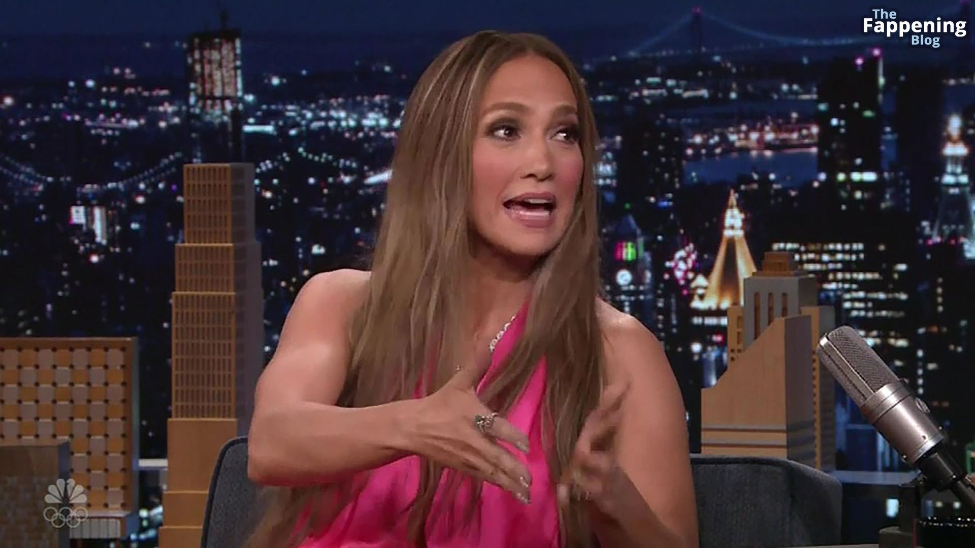 Jennifer-Lopez-Sexy-66-The-Fappening-Blog-1.jpg
