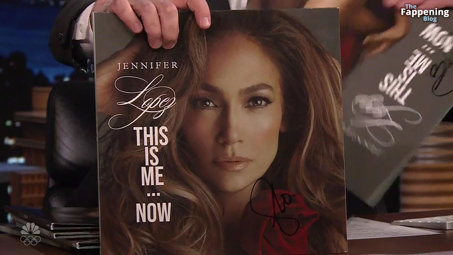Jennifer-Lopez-Sexy-73-The-Fappening-Blog-1.jpg