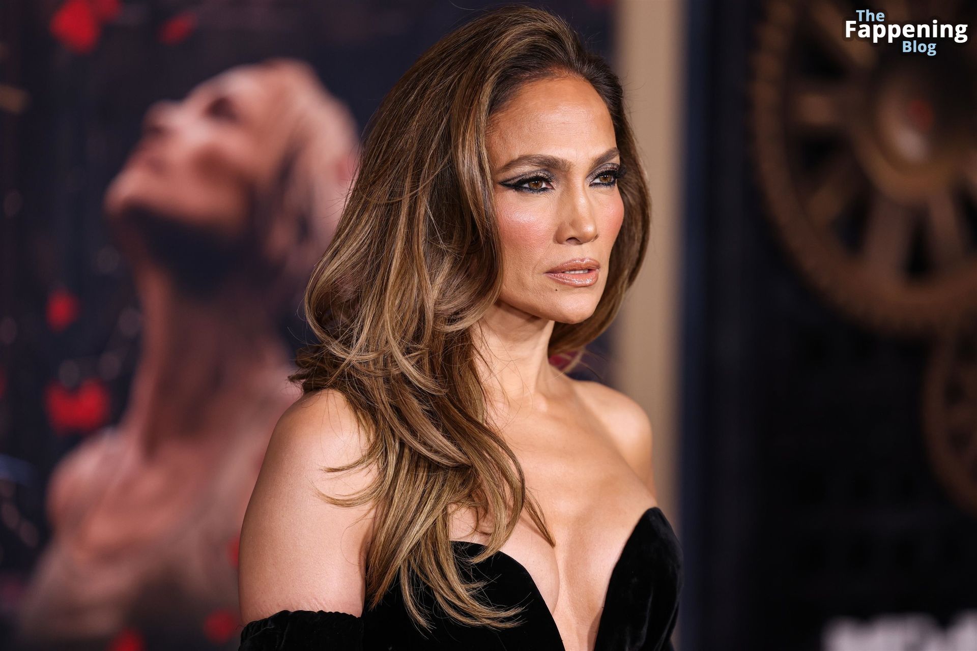 Jennifer-Lopez-Sexy-89-The-Fappening-Blog.jpg