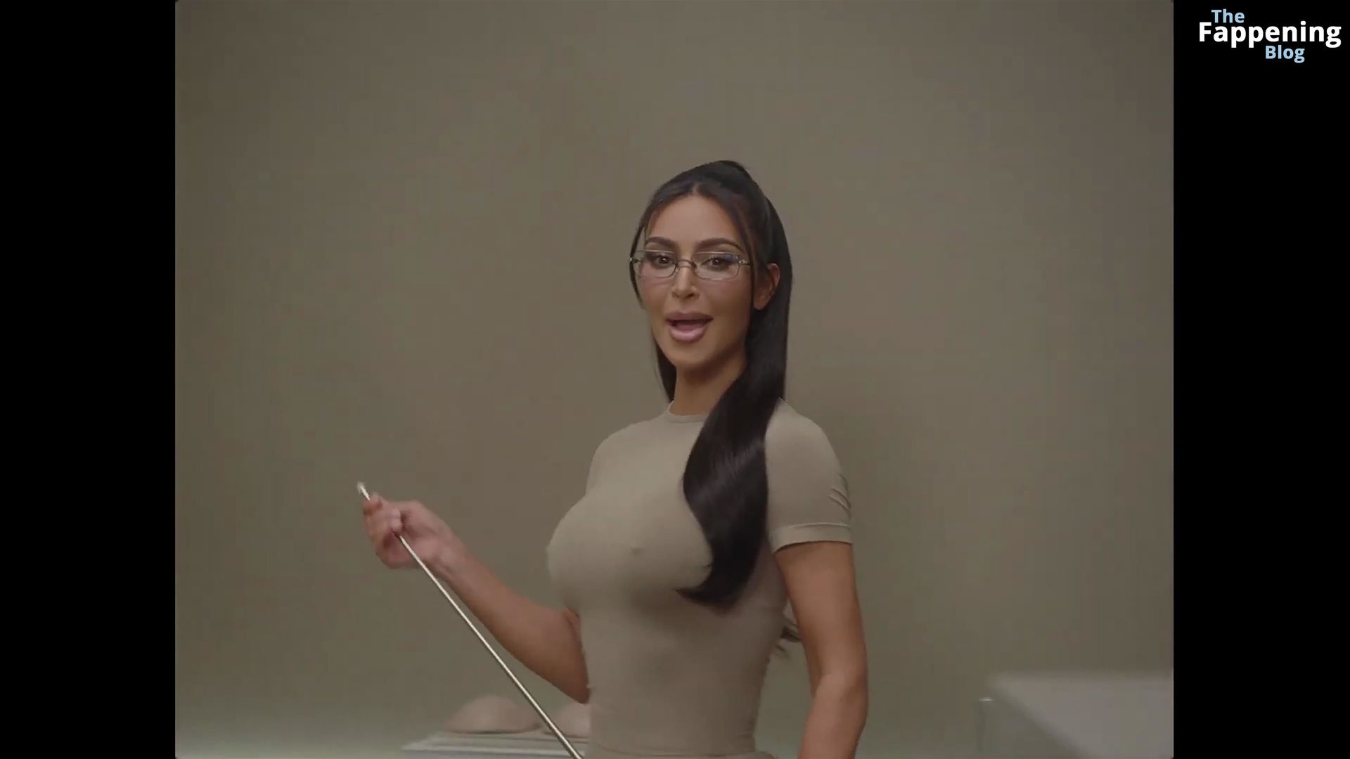 Kim-Kardashian-Sexy-2-The-Fappening-Blog.jpg