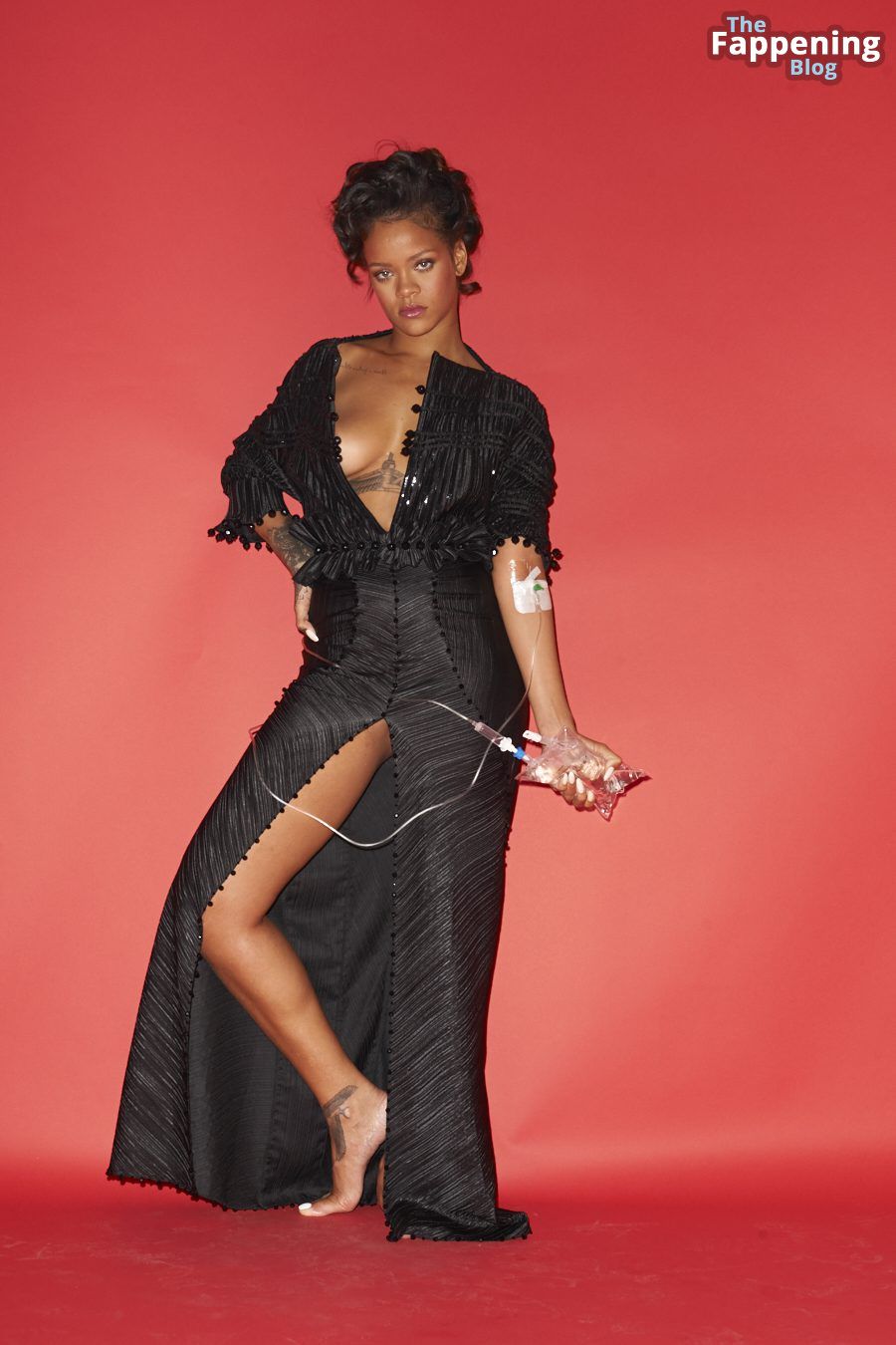 Rihanna-Fantastic-Breasts-CR-Fashion-Book-23-1-thefappeningblog.com_.jpg