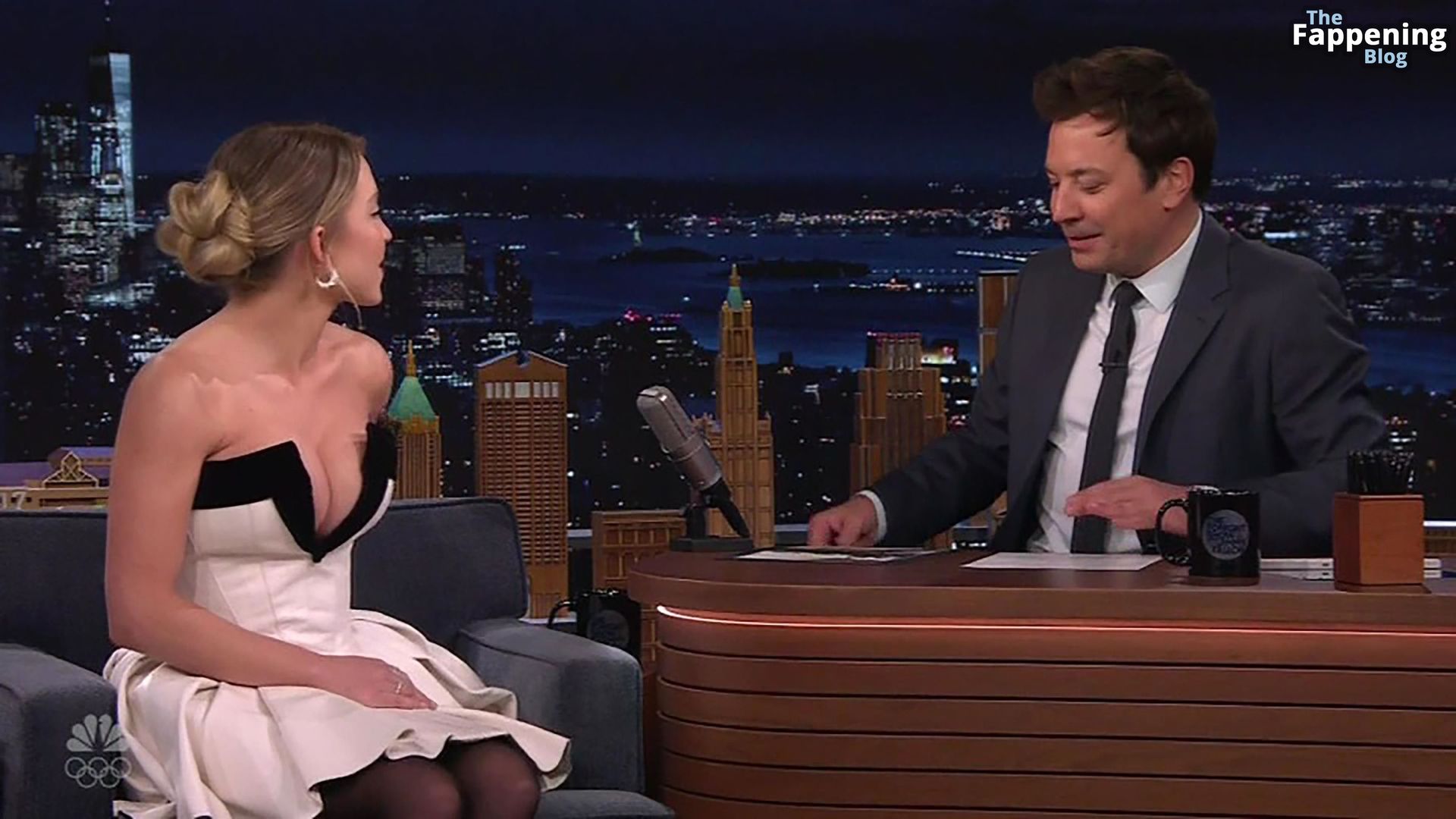 Sydney Sweeney Displays Nice Cleavage on The Tonight Show (62 Photos + Video)
