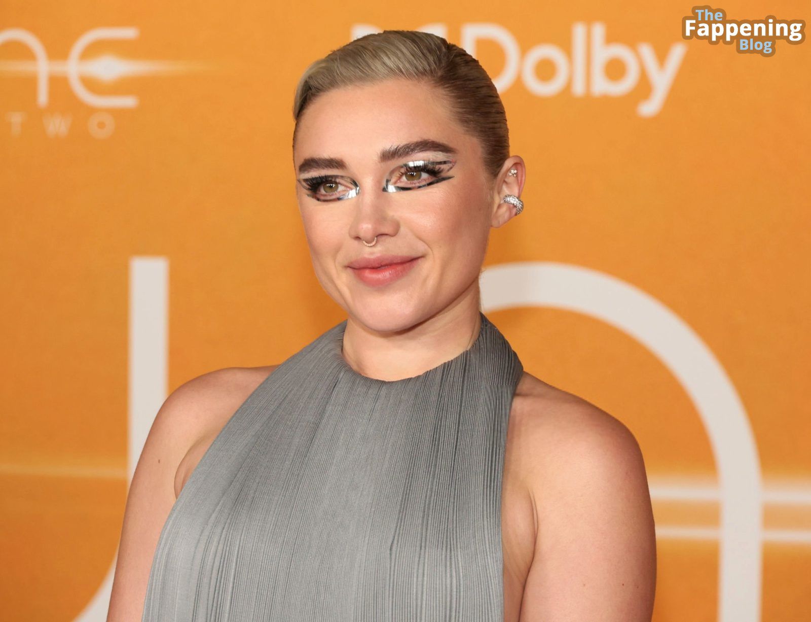 florence-pugh-braless-side-boobs-dune-part-two-premiere-nyc-4-thefappeningblog.com_.jpg