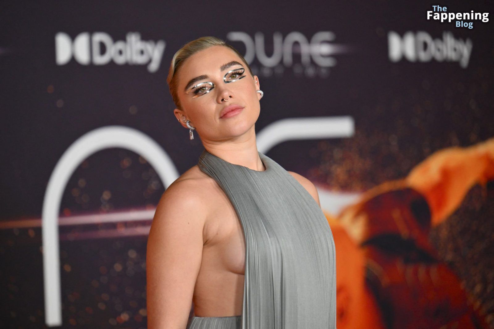 florence-pugh-braless-side-boobs-dune-part-two-premiere-nyc-5-thefappeningblog.com_.jpg