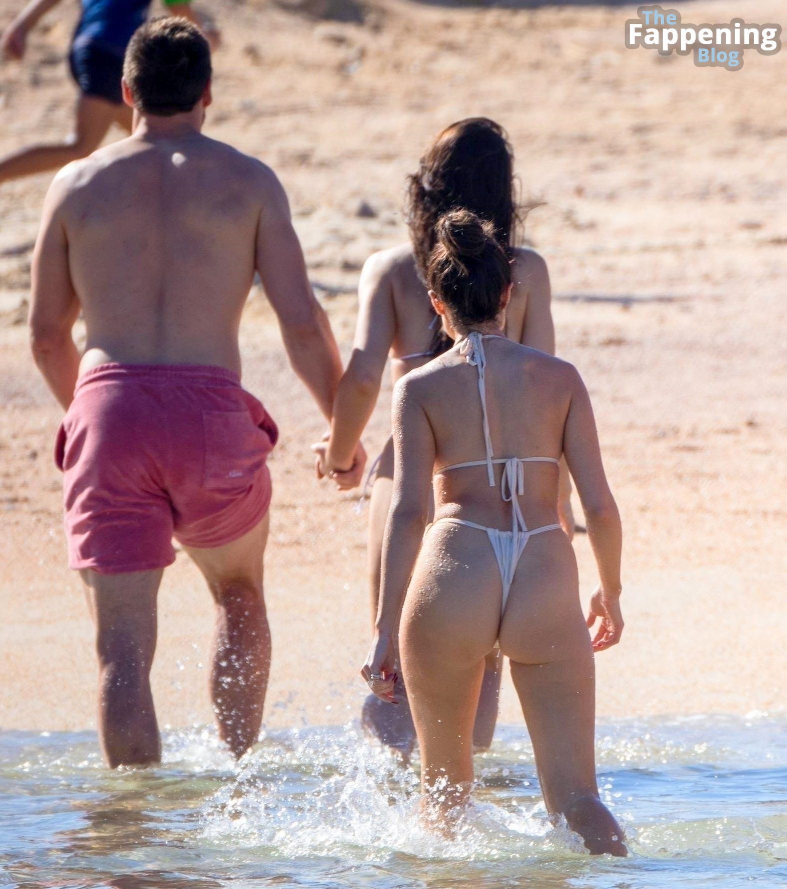 Olivia Culpo Shows Off Her Sexy Bikini Body on the Beach in Mexico (27 Photos)