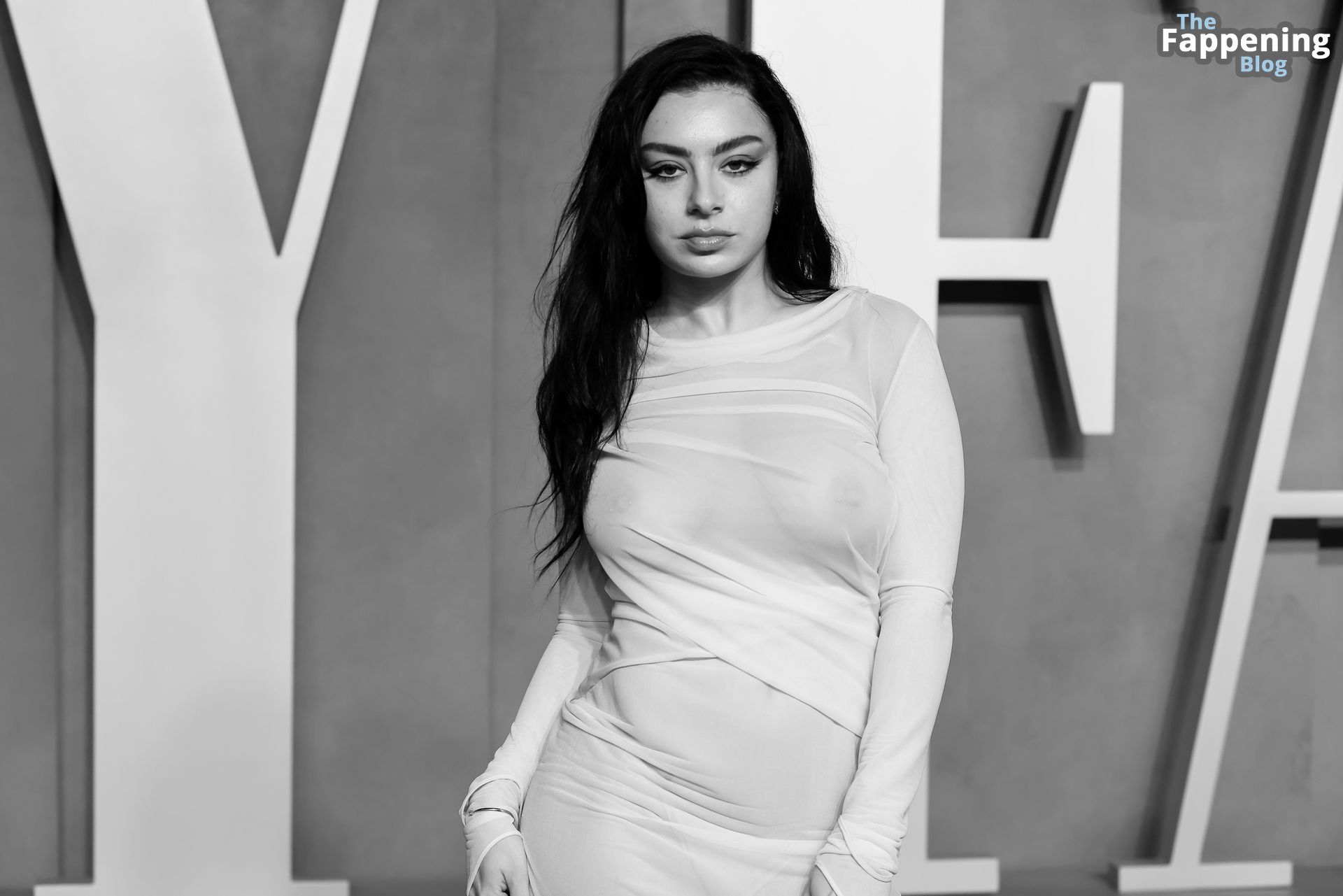 Charli-XCX-Nude-Sexy-21-The-Fappening-Blog.jpg