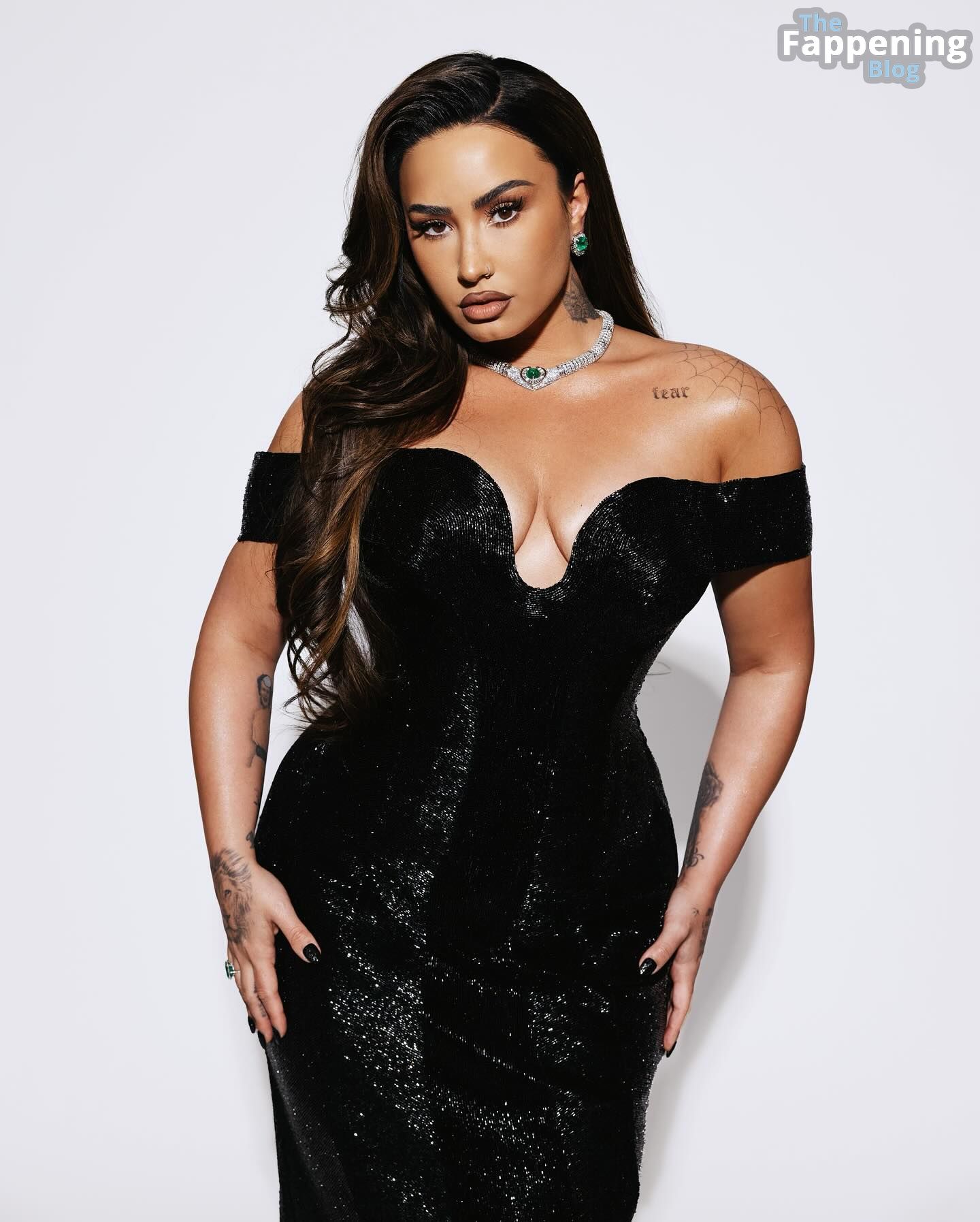 Demi-Lovato-Sexy-15-The-Fappening-Blog.jpg