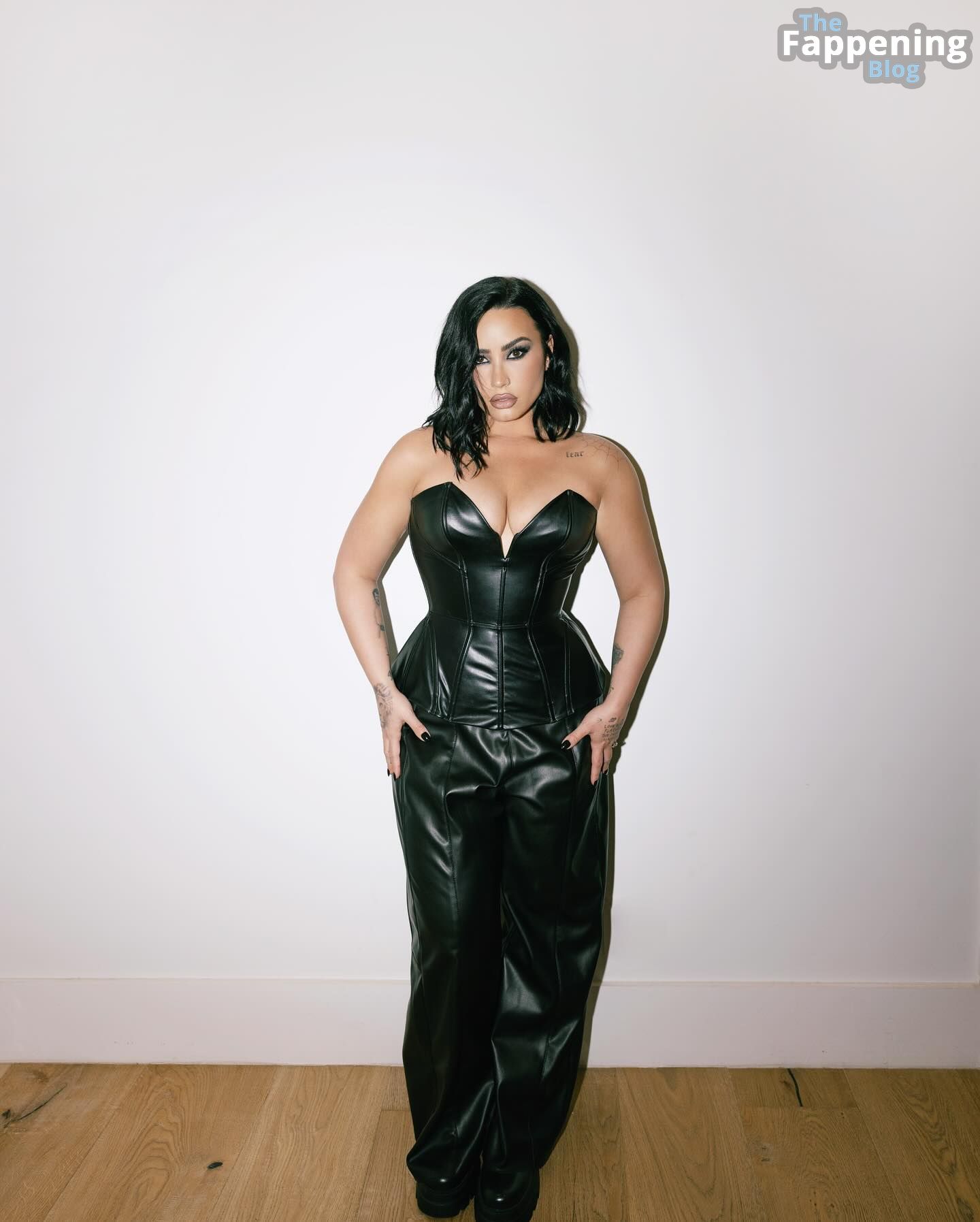 Demi-Lovato-Sexy-2-The-Fappening-Blog.jpg