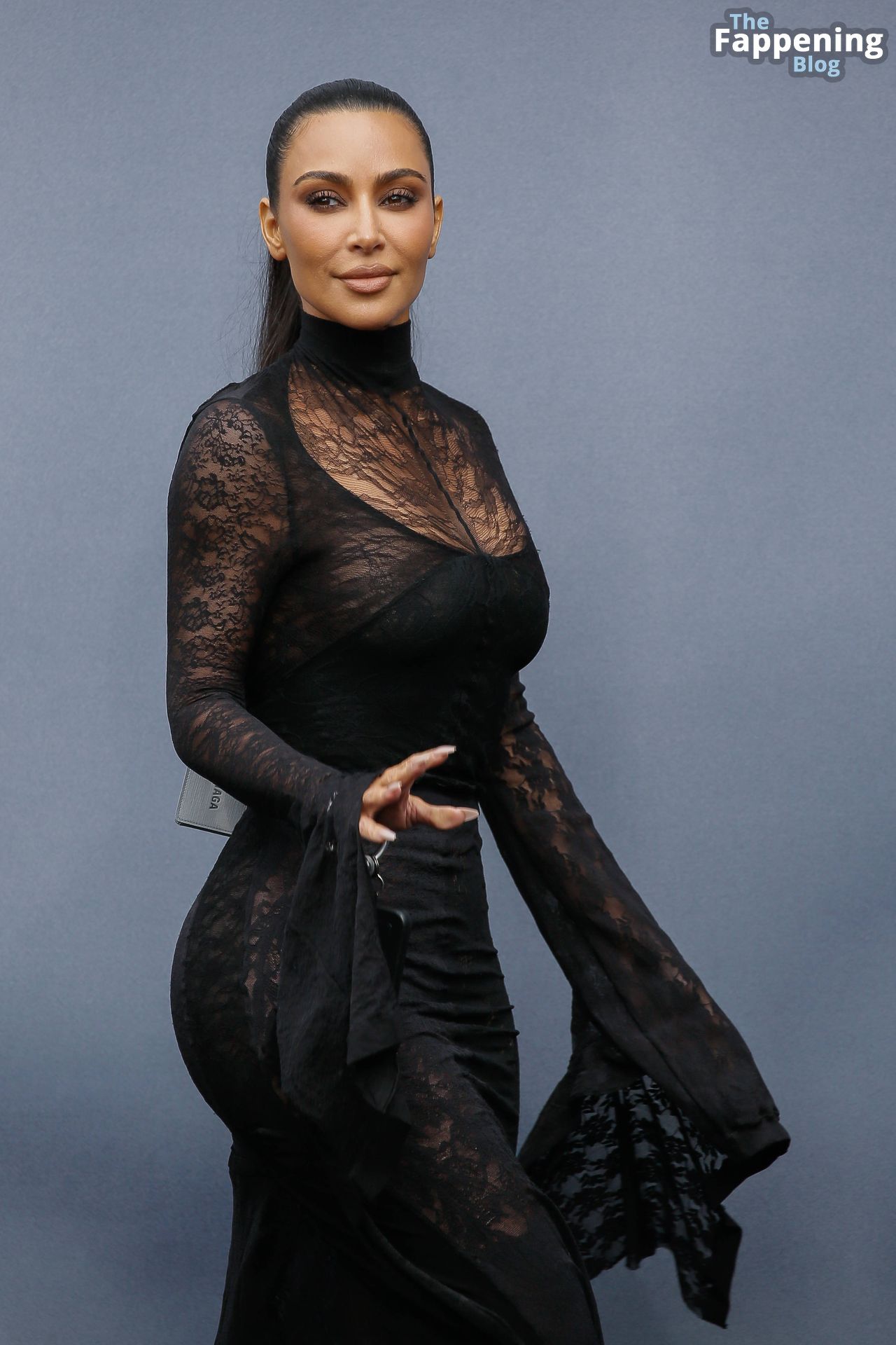 Kim-Kardashian-23-thefappeningblog.com_.jpg