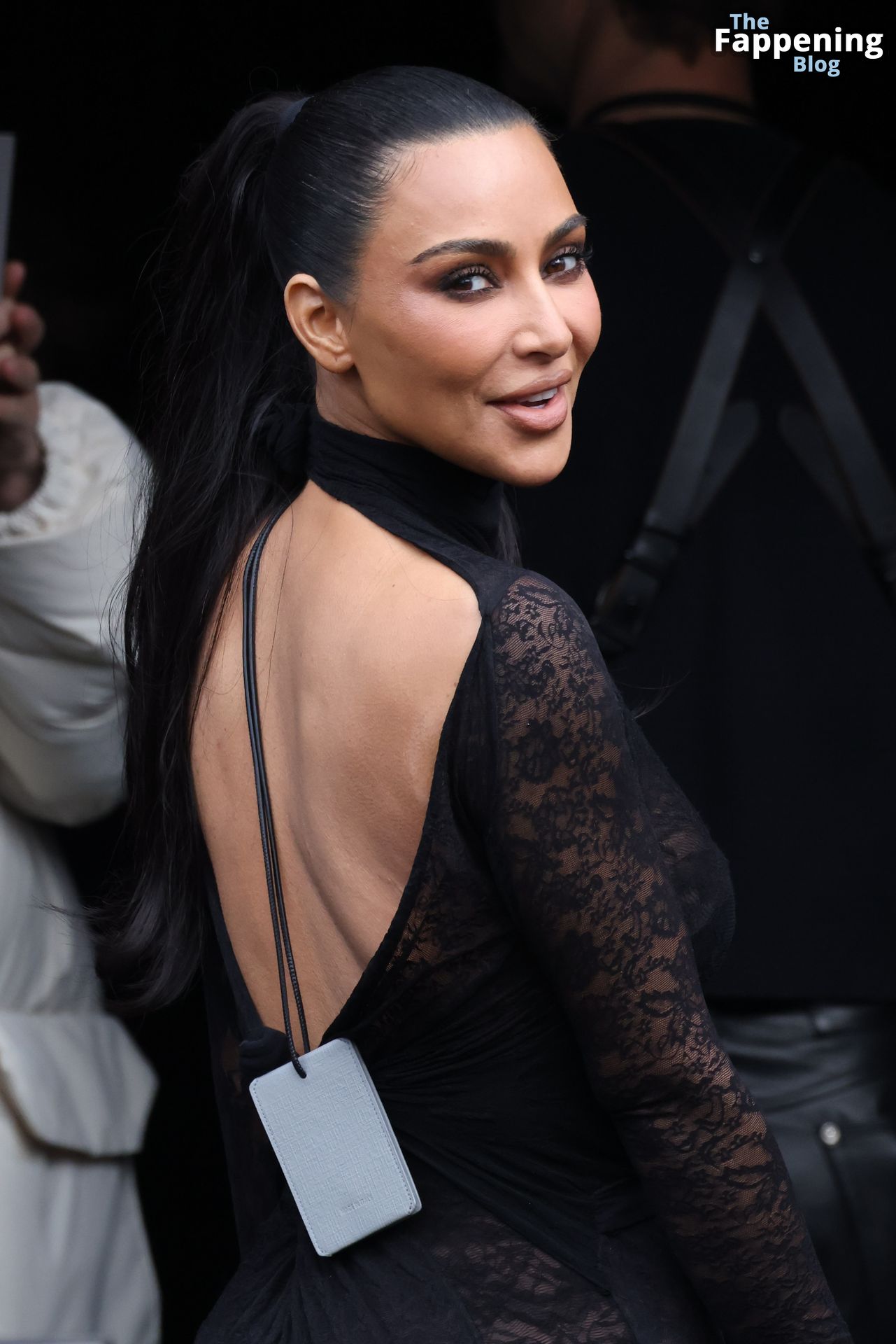 Kim-Kardashian-44-thefappeningblog.com_.jpg