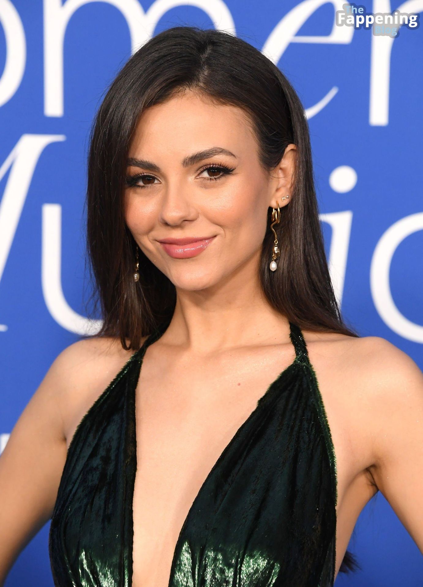 Victoria Justice Looks Stunning at the Billboard Women In Music Awards (85 Photos)