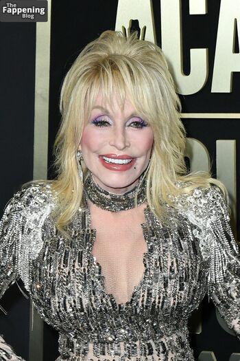 Dolly Parton / dollyparton Nude Leaks Photo 106