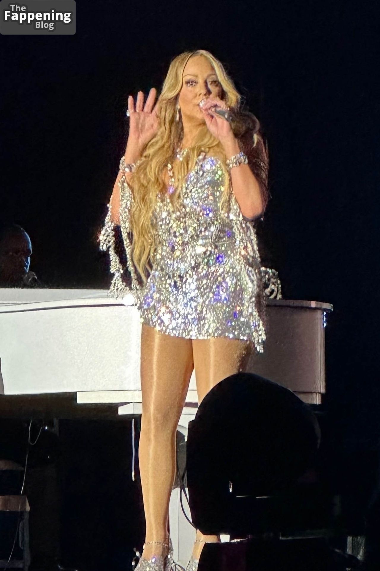 Mariah Carey Sexy (8 Photos)