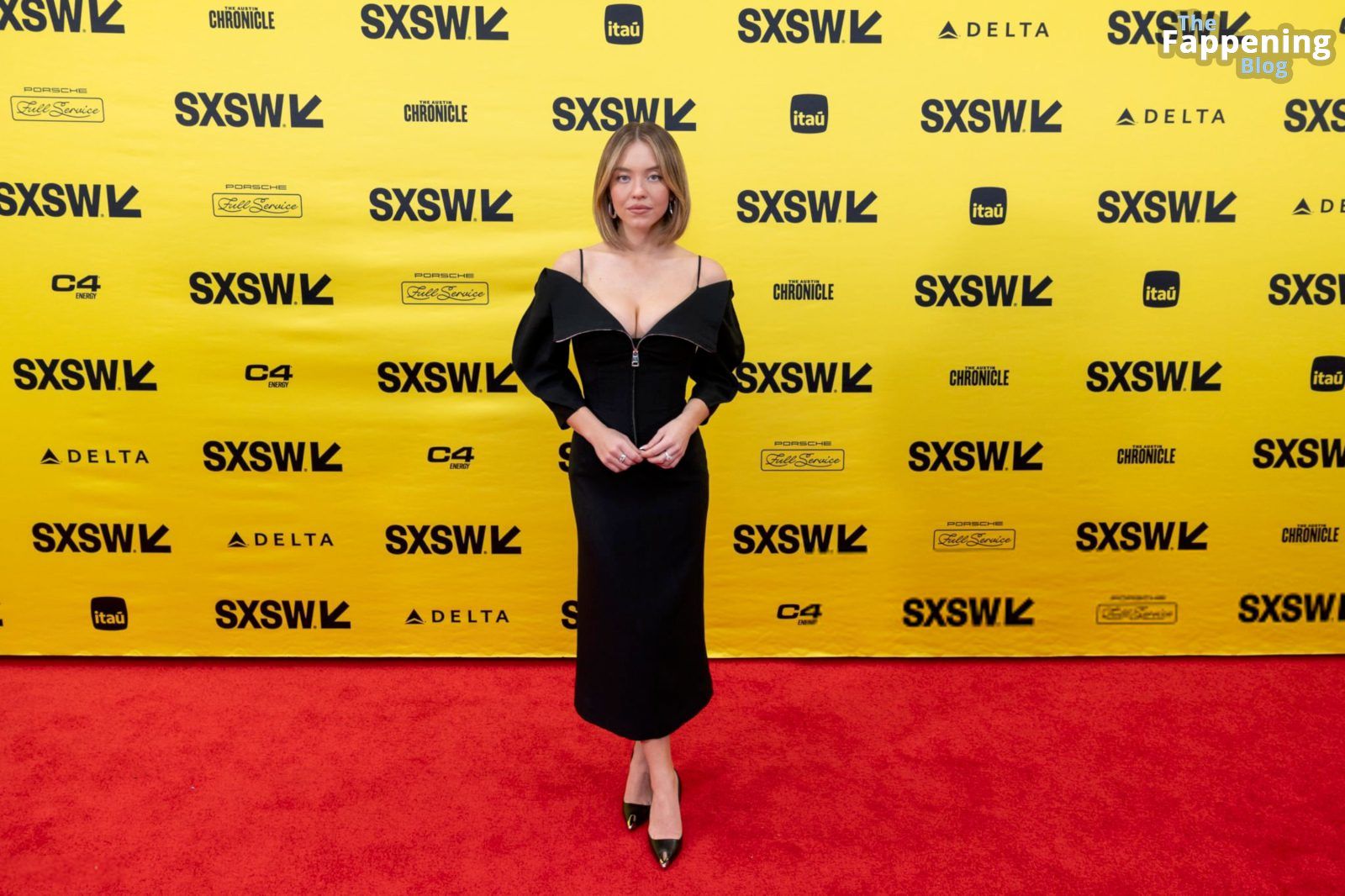Sydney Sweeney Shows Off Her Sexy Big Boobs at SXSW (23 Photos)