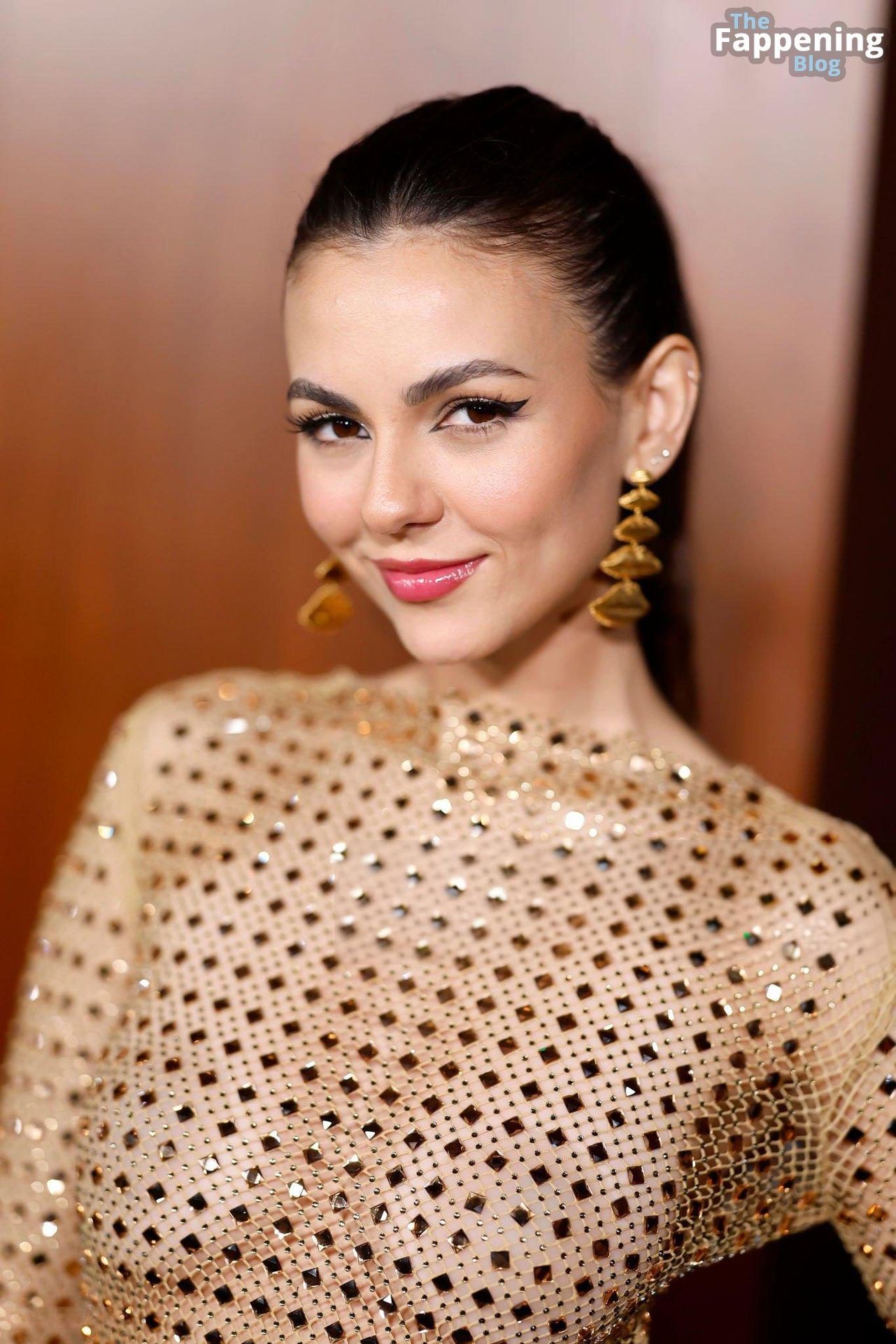 Braless Victoria Justice Looks Hot at the Oscar Party (82 Photos)
