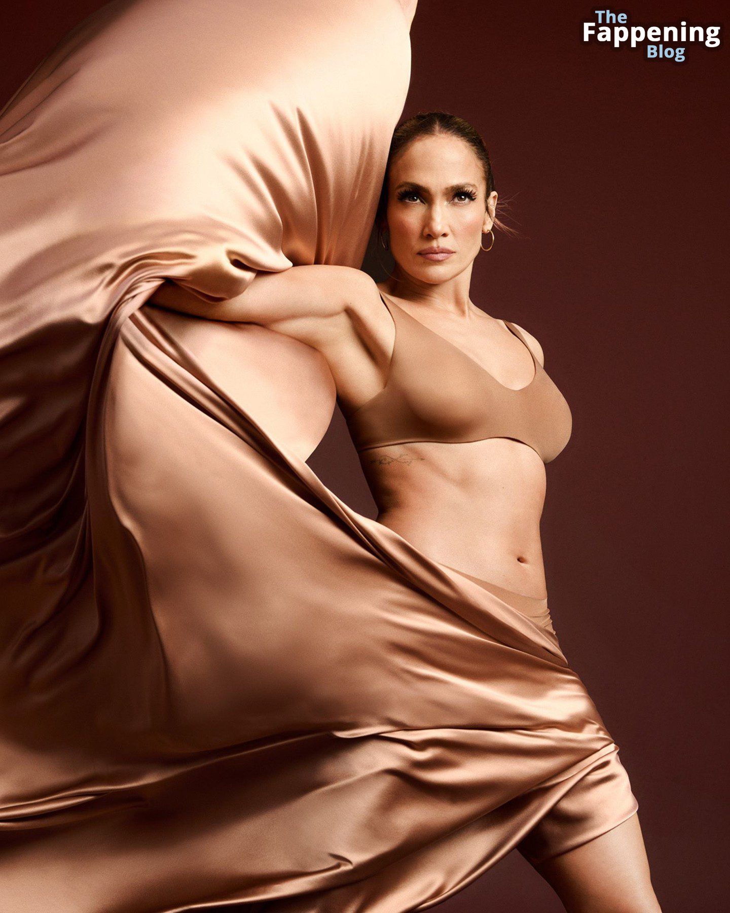 Jennifer-Lopez-Sexy-Body-thefappeningblog.com_.jpg