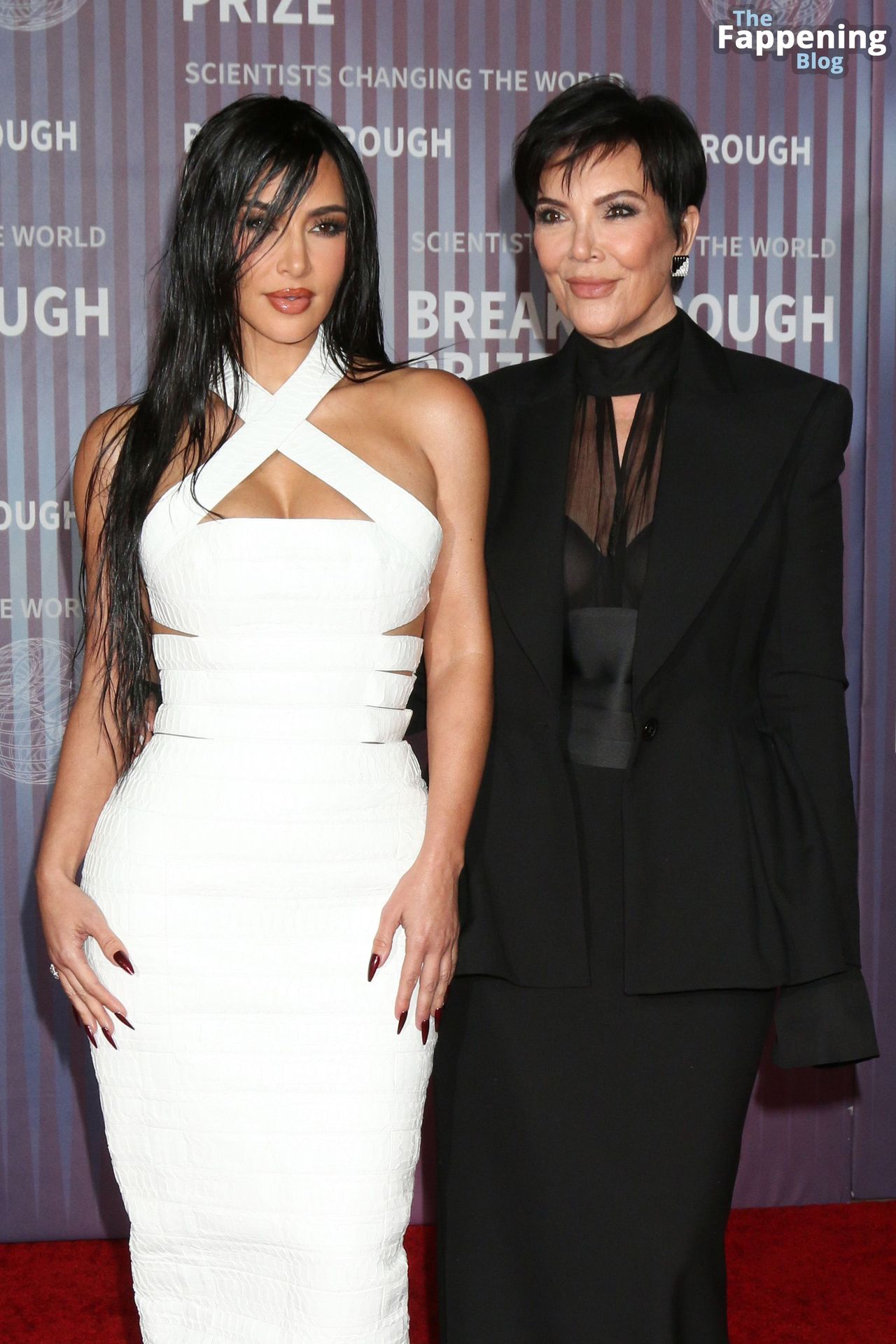 Kim-Kardashian-7-thefappeningblog.com_-1.jpg