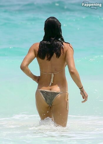 Michelle Rodriguez / Carmen Vandenberg / MRodOfficial / michelle_rodriguez Nude Leaks OnlyFans Photo 2528