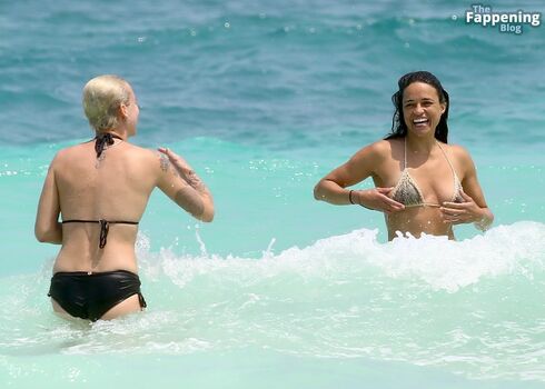 Michelle Rodriguez / Carmen Vandenberg / MRodOfficial / michelle_rodriguez Nude Leaks OnlyFans Photo 2513