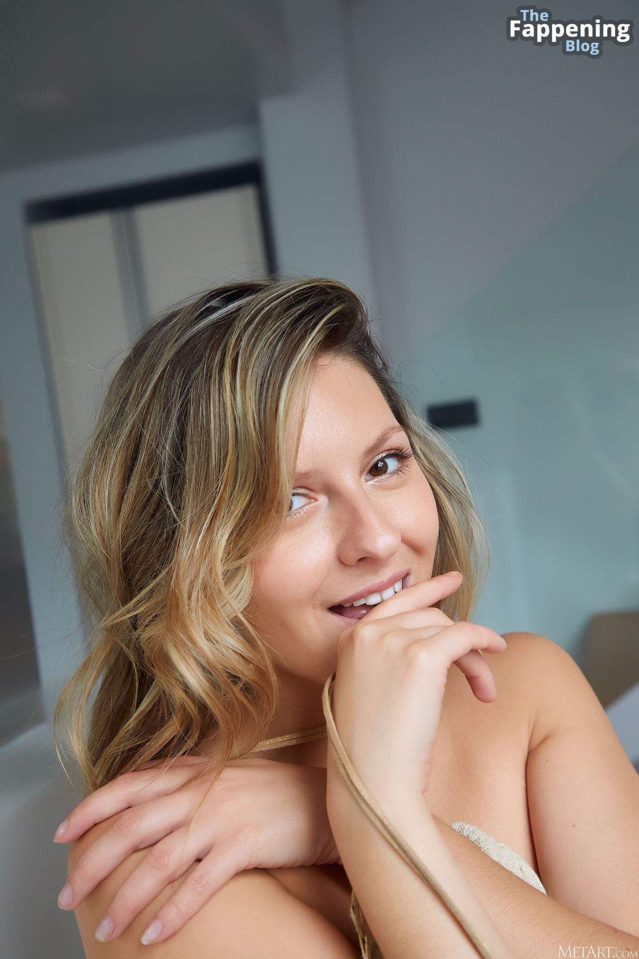 Rebecca Volpetti Nude &amp; Sexy – Right Now (125 Photos)