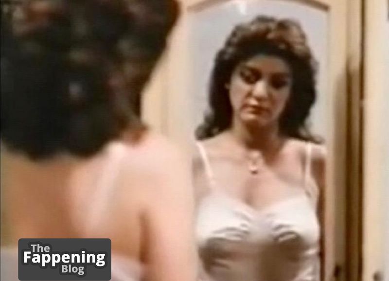 Shohreh-Aghdashloo-Nude-and-Sexy-Photo-Collection-1359-thefappeningblog.com_.jpg