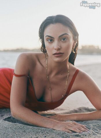 Camila Mendes / camimendes Nude Leaks Photo 1473