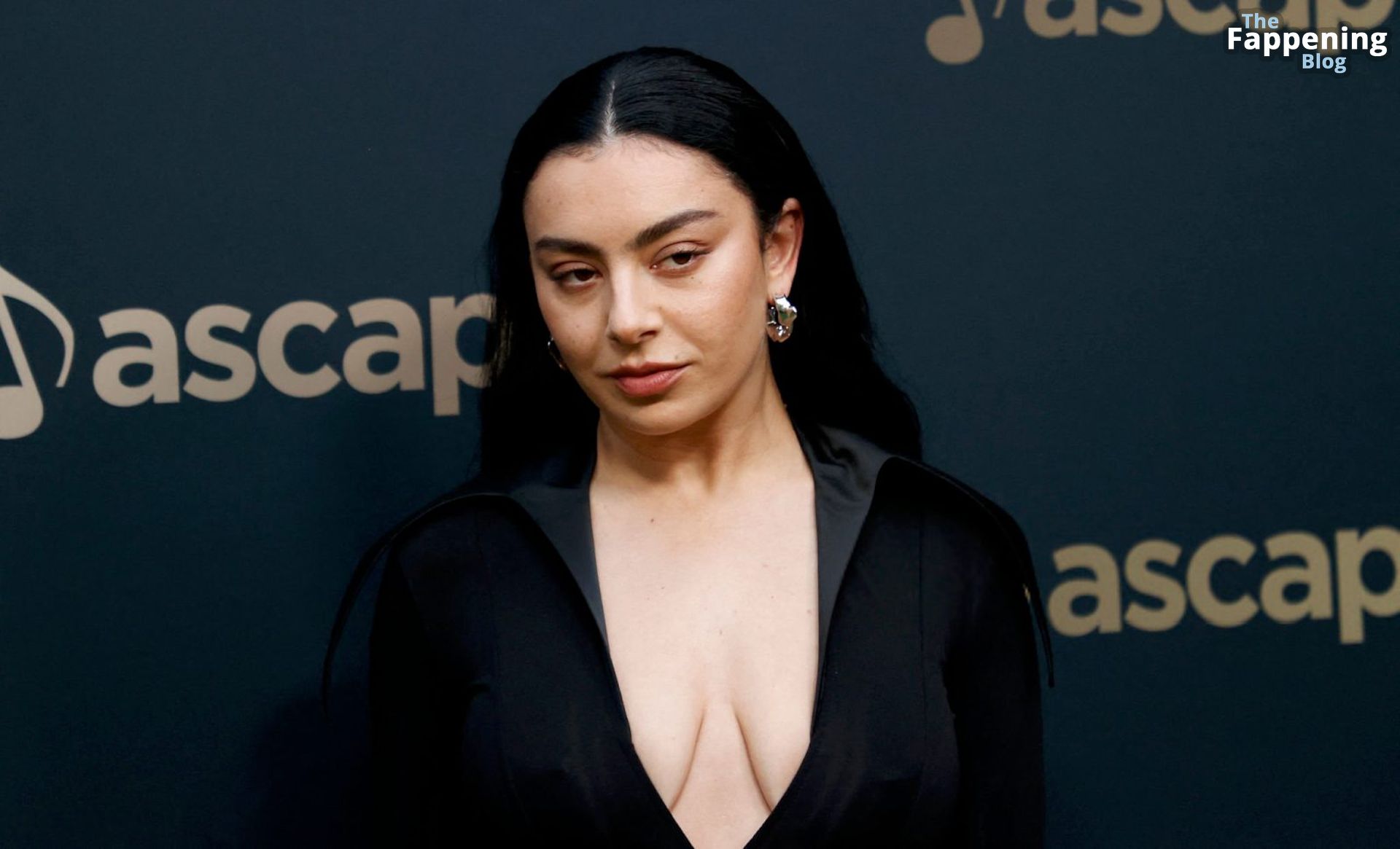 charli-xcx-braless-cleavage-ascap-pop-music-awards-8-thefappeningblog.com_.jpg