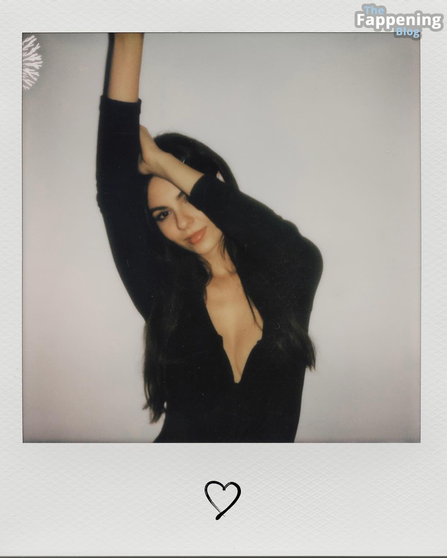 victoria-justice-topless-black-dress-sultry-polaroids-1-thefappeningblog.com_.jpg