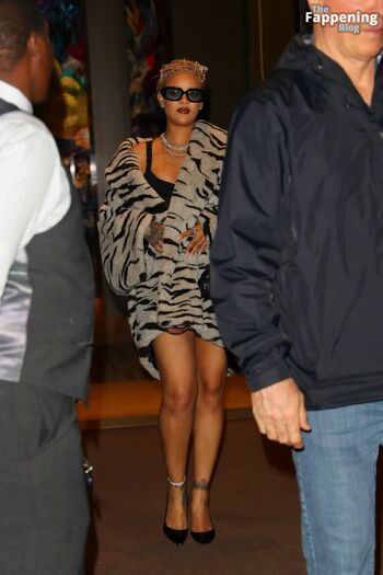 Rihanna / badgalriri Nude Leaks OnlyFans Photo 11778