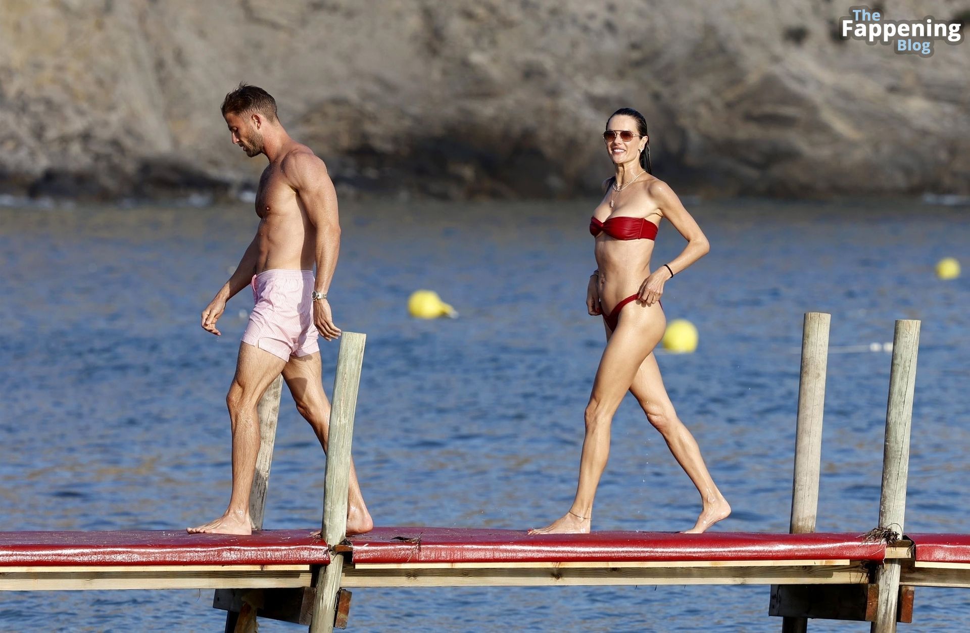 Alessandra Ambrosio is Seen with Alexander Smurfit Enjoying a Swim Together in Ibiza (39 Photos)