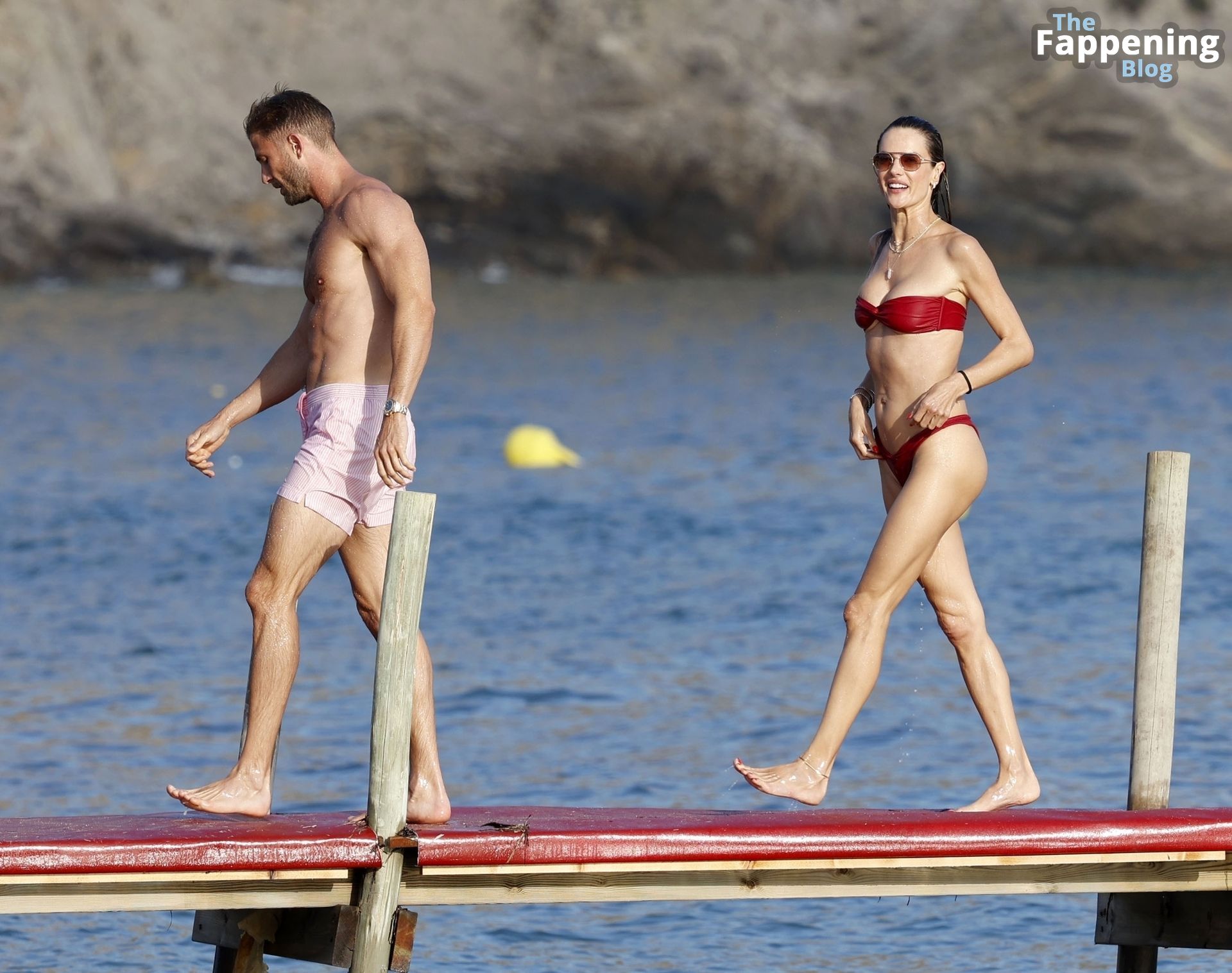 Alessandra Ambrosio is Seen with Alexander Smurfit Enjoying a Swim Together in Ibiza (39 Photos)