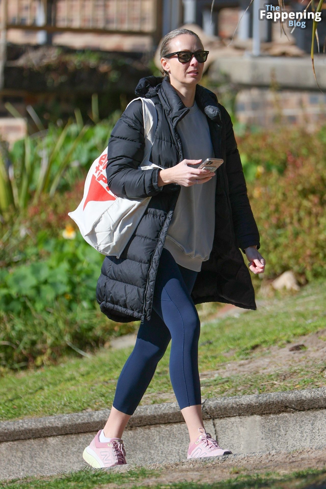 Sylvia Jeffreys Enjoys a Morning Swim at Bronte Beach (76 Photos)