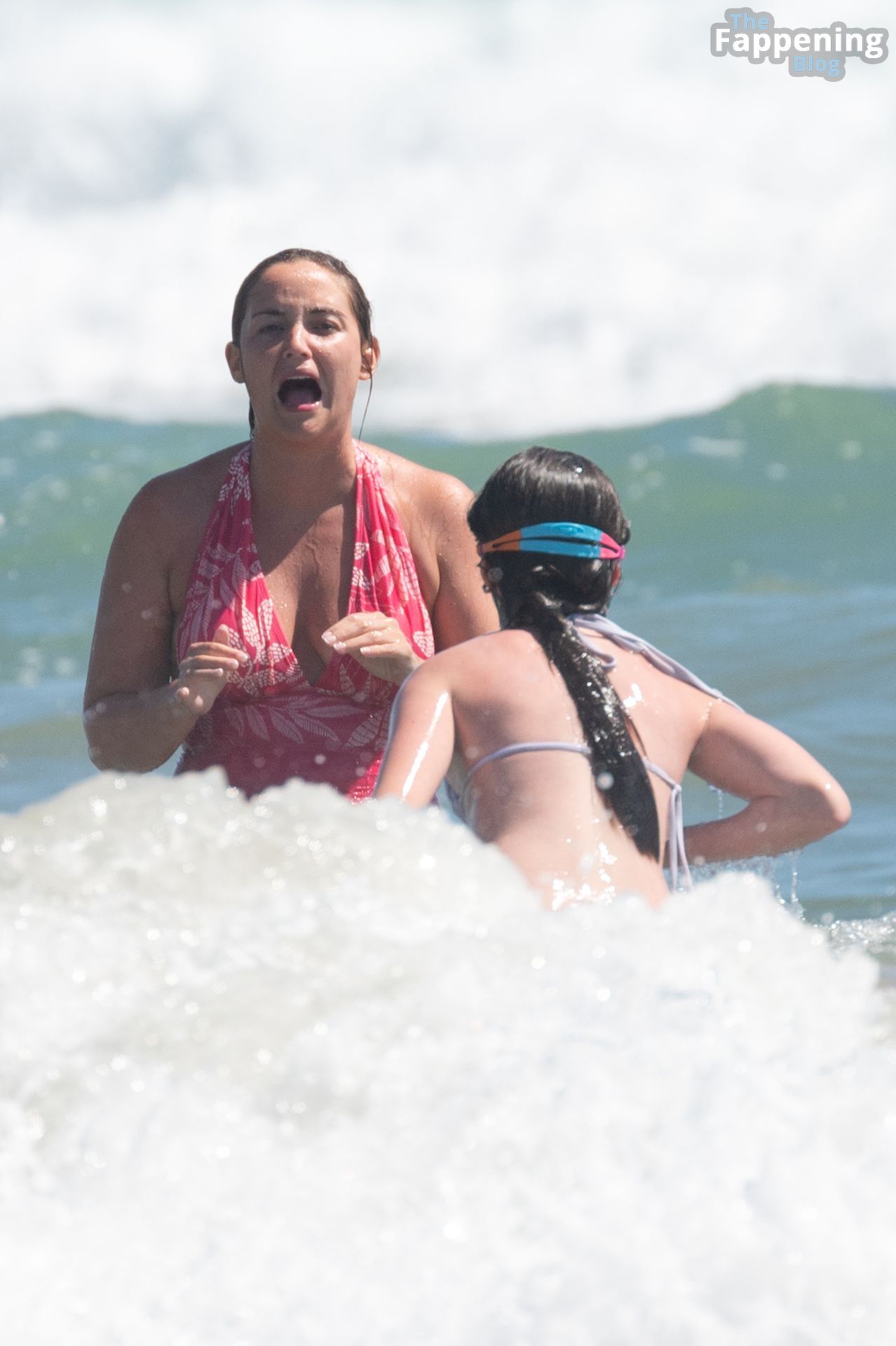 Jacqueline Jossa Has Fun in the Sun on the Beach in Spain (92 Photos)