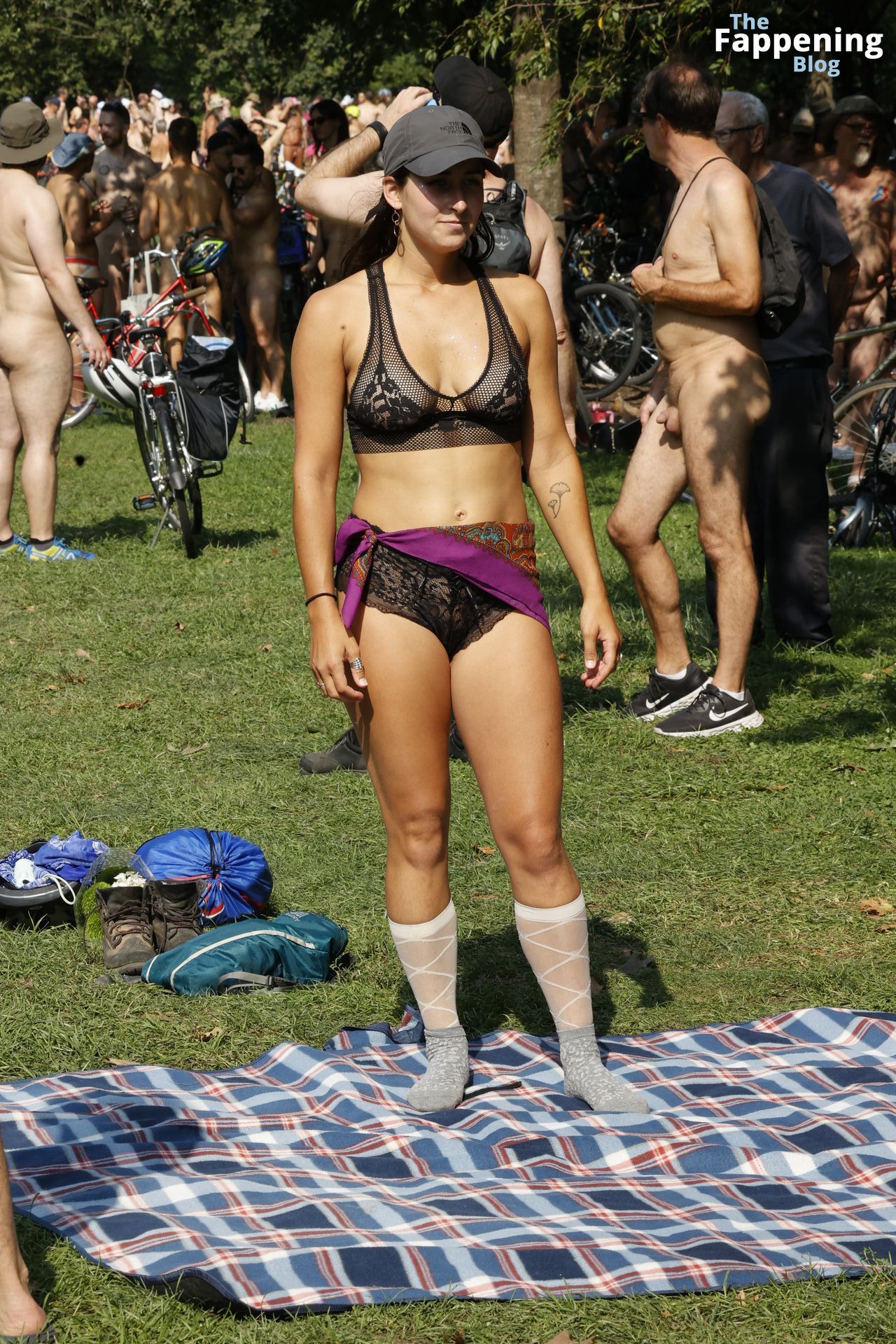 Philadelphia Naked By Race Event Near Kelly Drive (80 Photos)