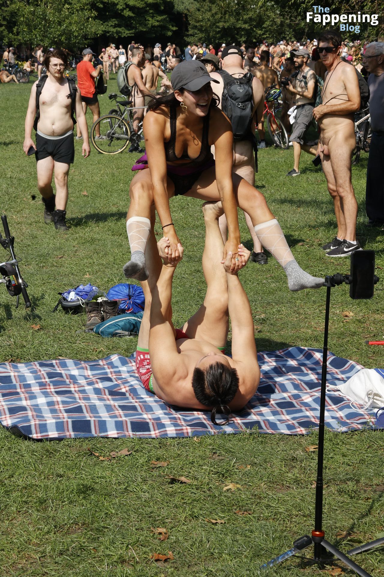 Philadelphia Naked By Race Event Near Kelly Drive (80 Photos)