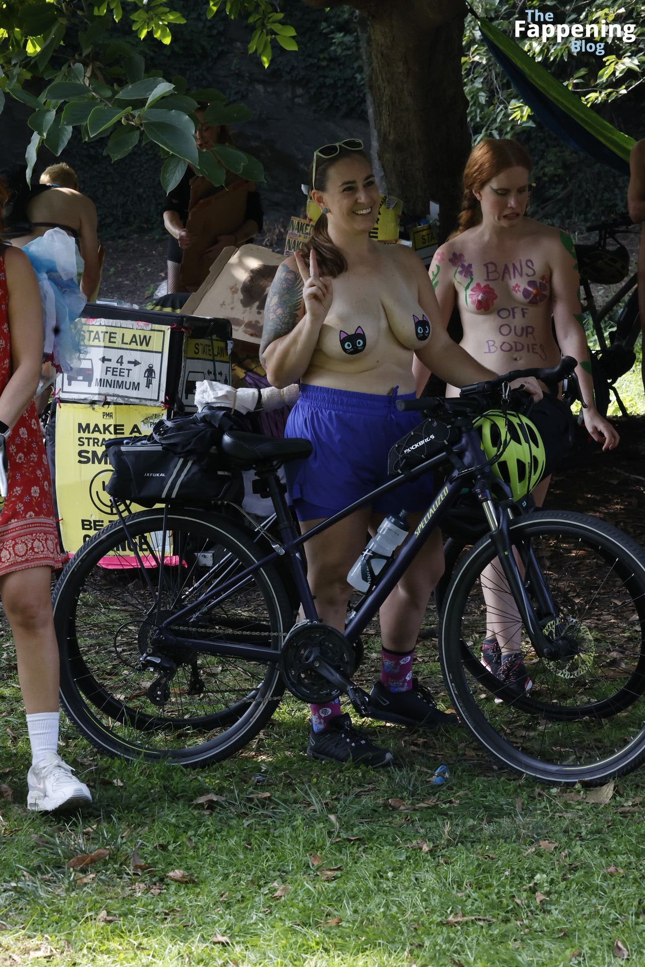 Philadelphia Naked By Race Event Near Kelly Drive (80 Photos)