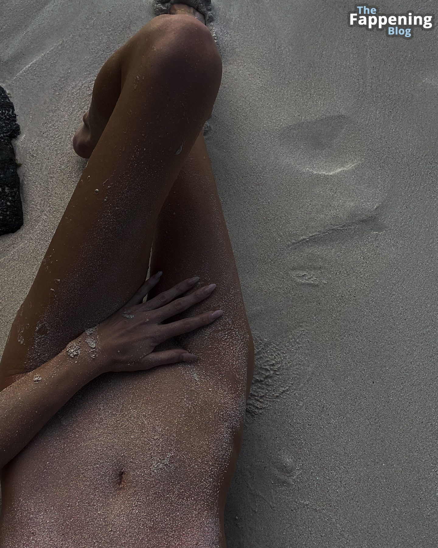 Elsa Hosk Poses Naked on the Beach (12 Photos + Video)