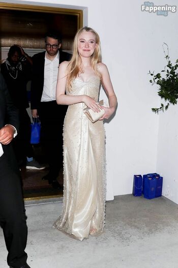 Dakota Fanning / dakotafanning Nude Leaks Photo 891