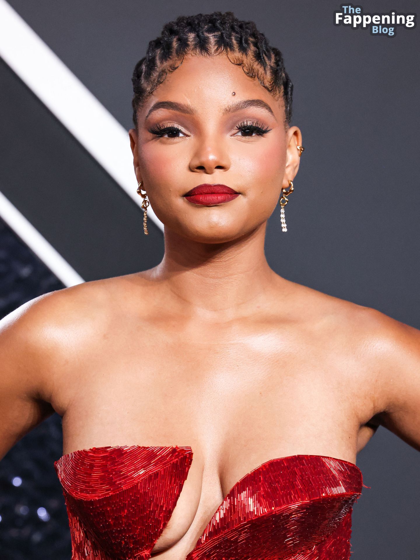 Halle Bailey Shows Off Her Assets at the VMAs (84 Photos)