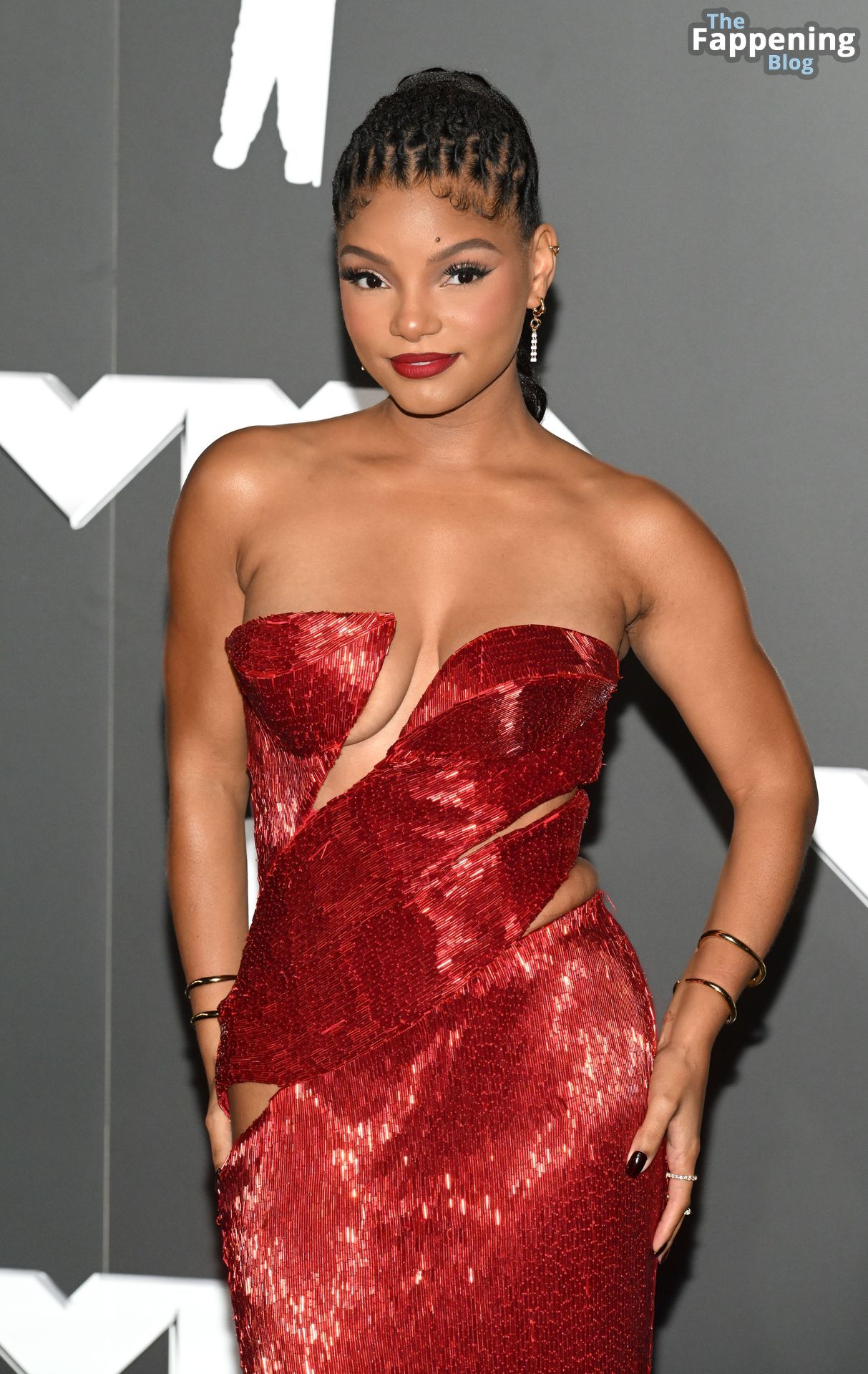 Halle Bailey Shows Off Her Assets at the VMAs (84 Photos)