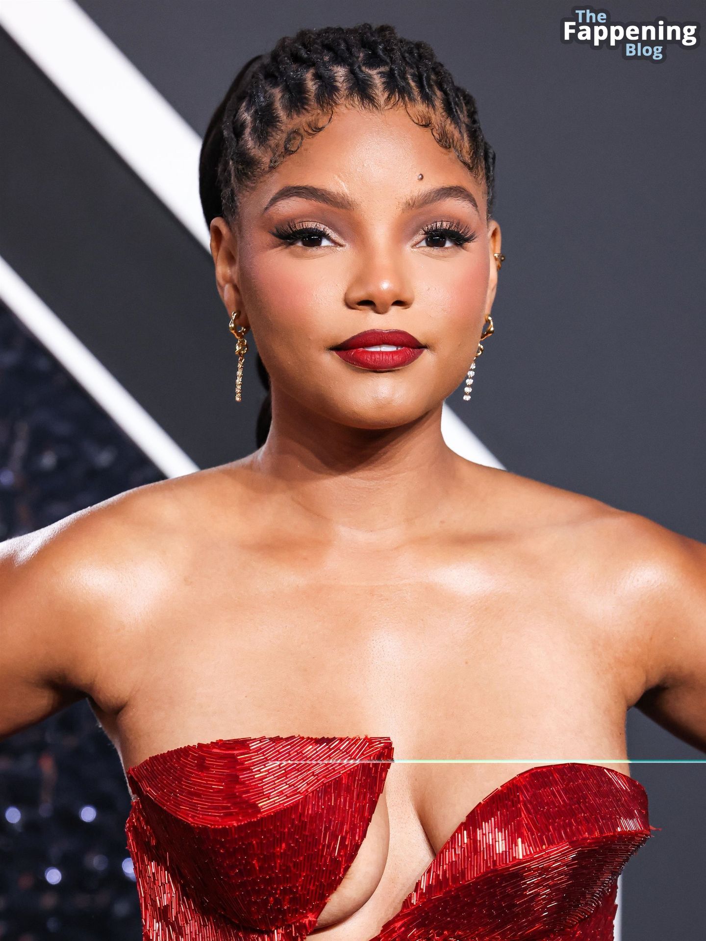 Halle Bailey Shows Off Her Assets at the VMAs (84 Photos)