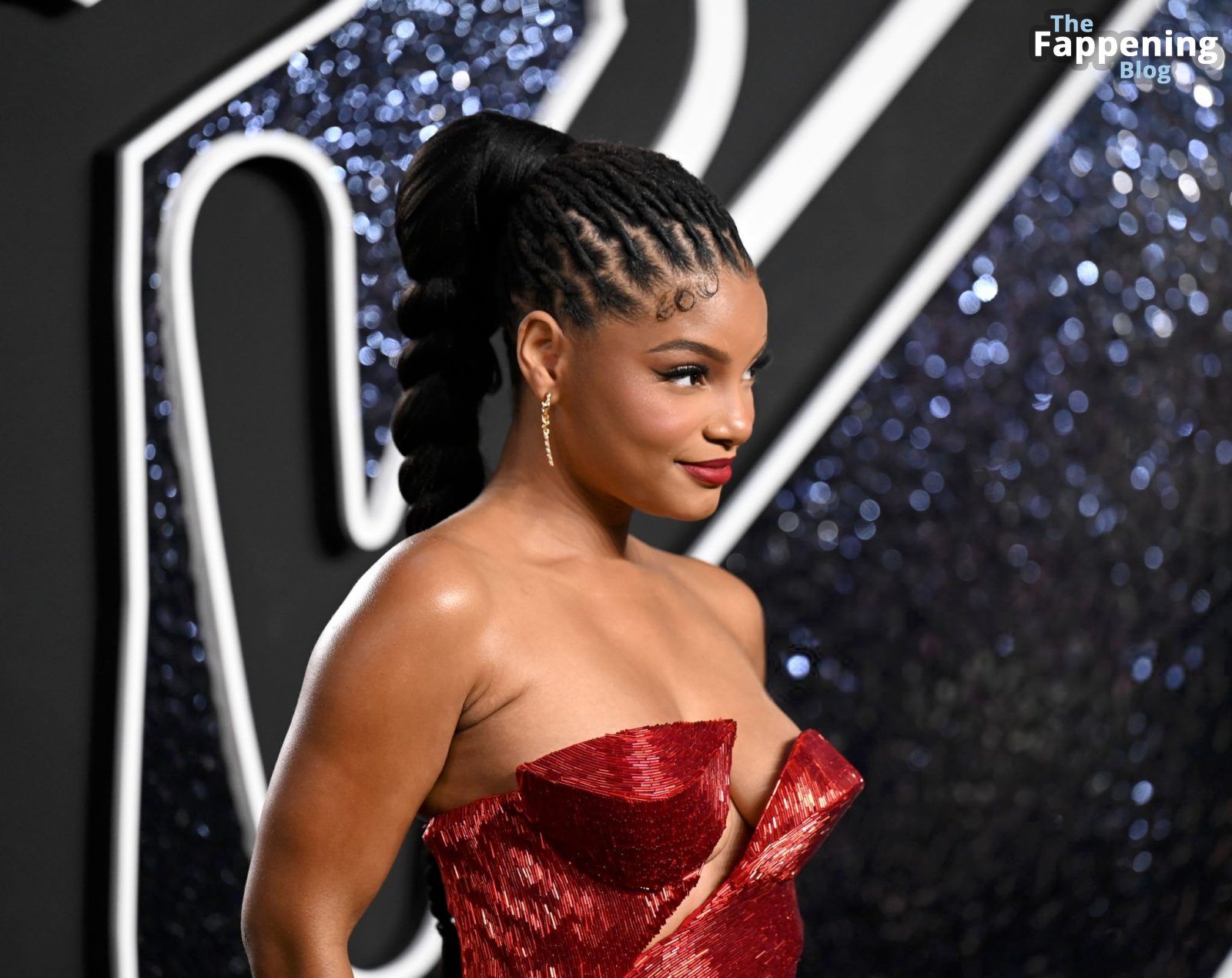 Halle Bailey Shows Off Her Assets at the VMAs (84 Photos)