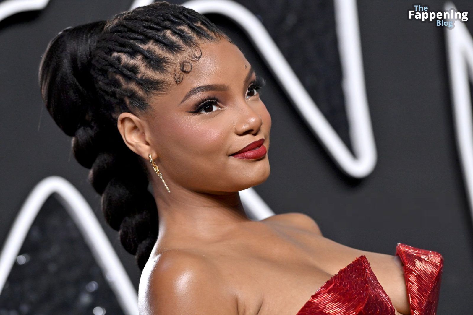 Halle Bailey Shows Off Her Assets at the VMAs (84 Photos)