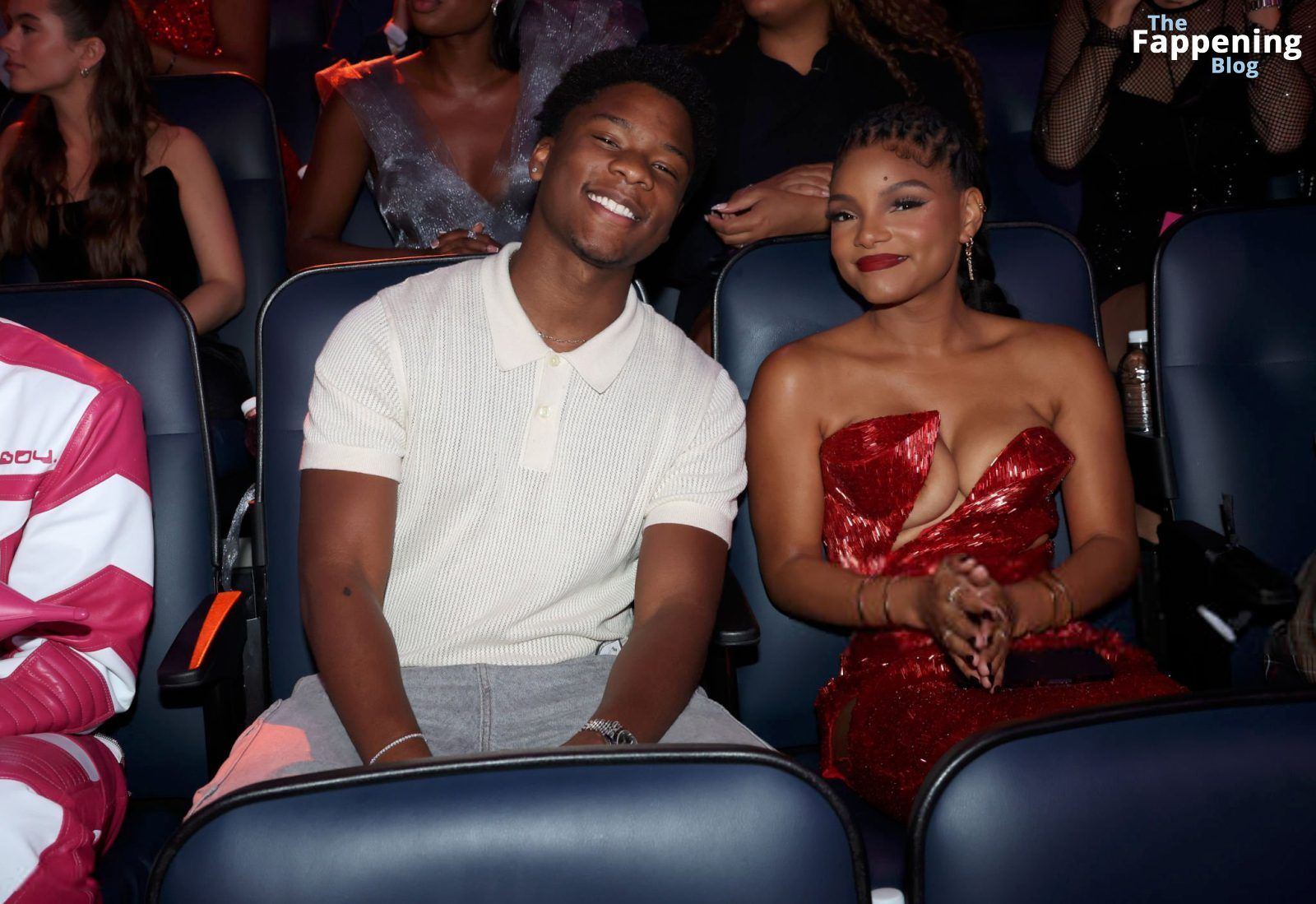 Halle Bailey Shows Off Her Assets at the VMAs (84 Photos)